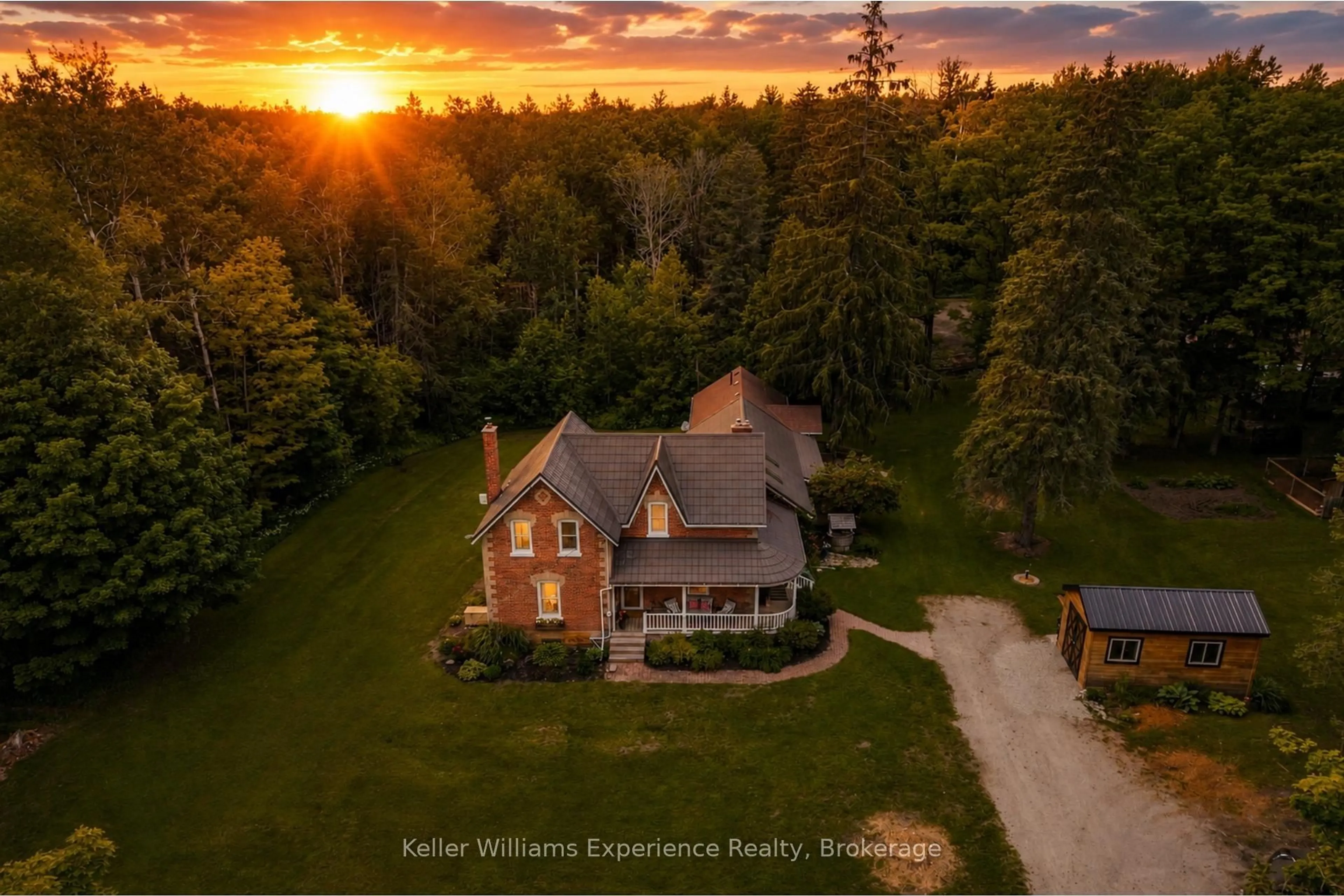 A pic from outside/outdoor area/front of a property/back of a property/a pic from drone, unknown for 3744 Flos 4 Rd, Springwater Ontario L0M 1S0