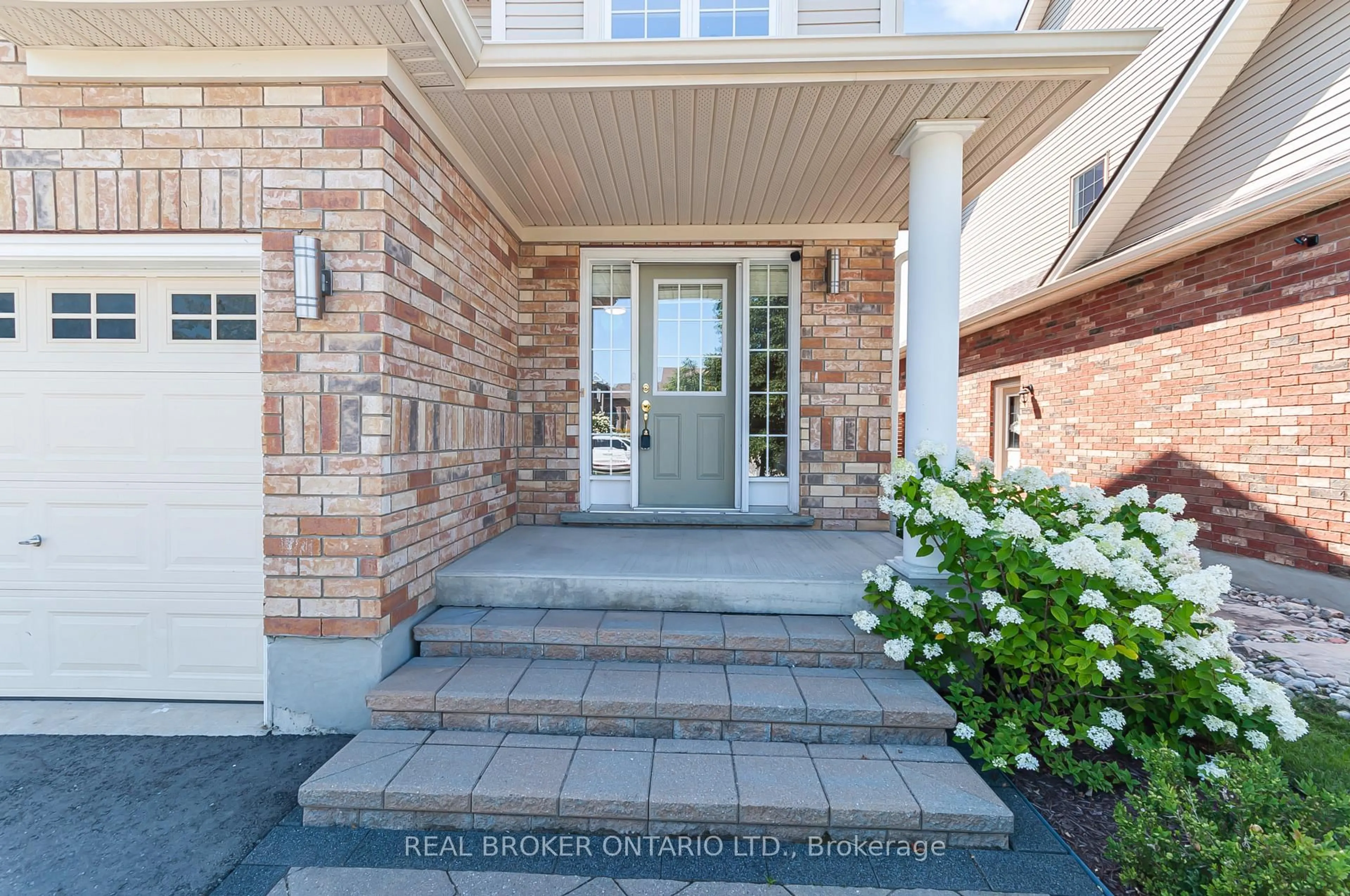 Unknown for 320 Holden St, Collingwood Ontario L9Y 0E1