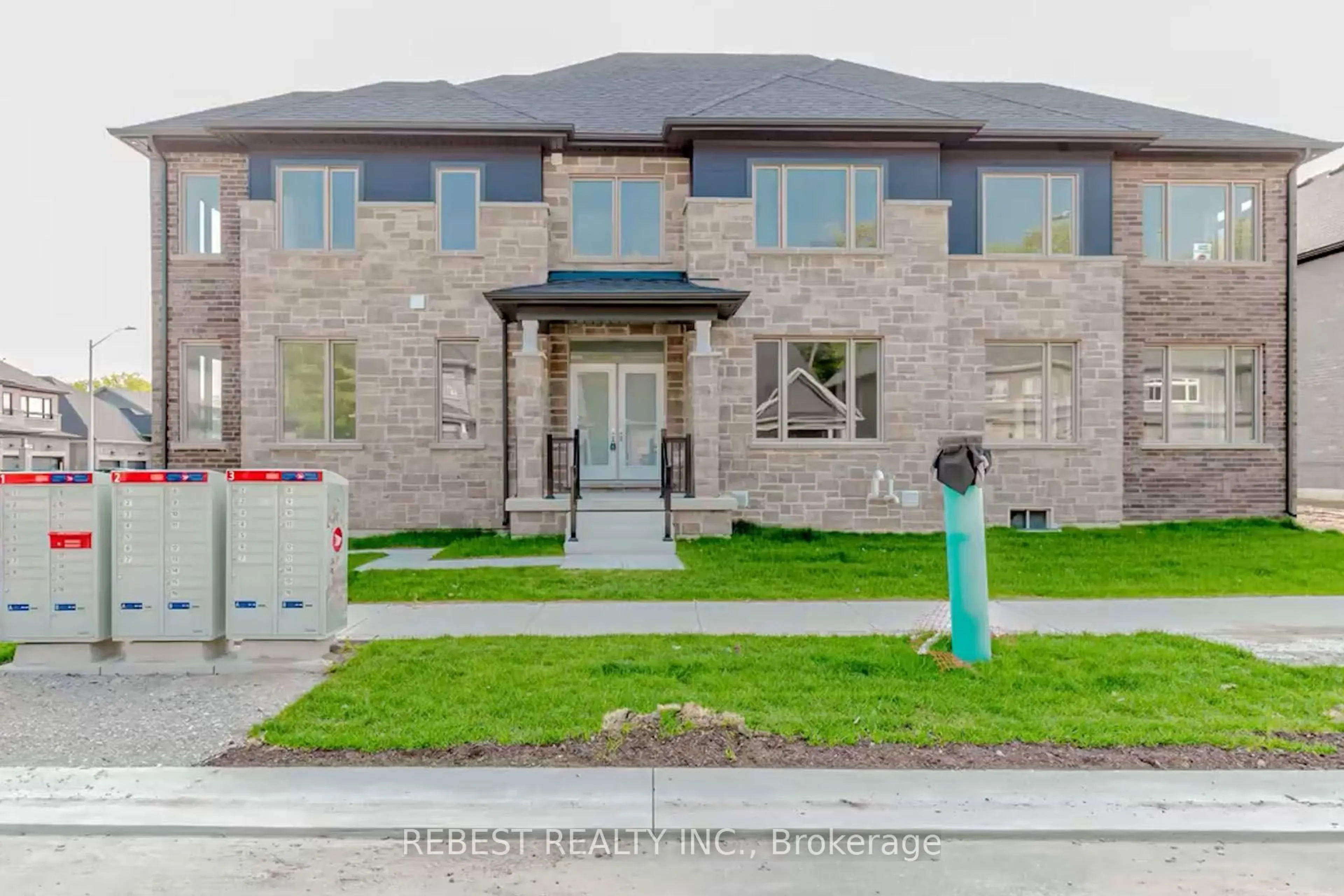 Home with brick exterior material, street for 46 Franklin Tr, Barrie Ontario L9J 0B1