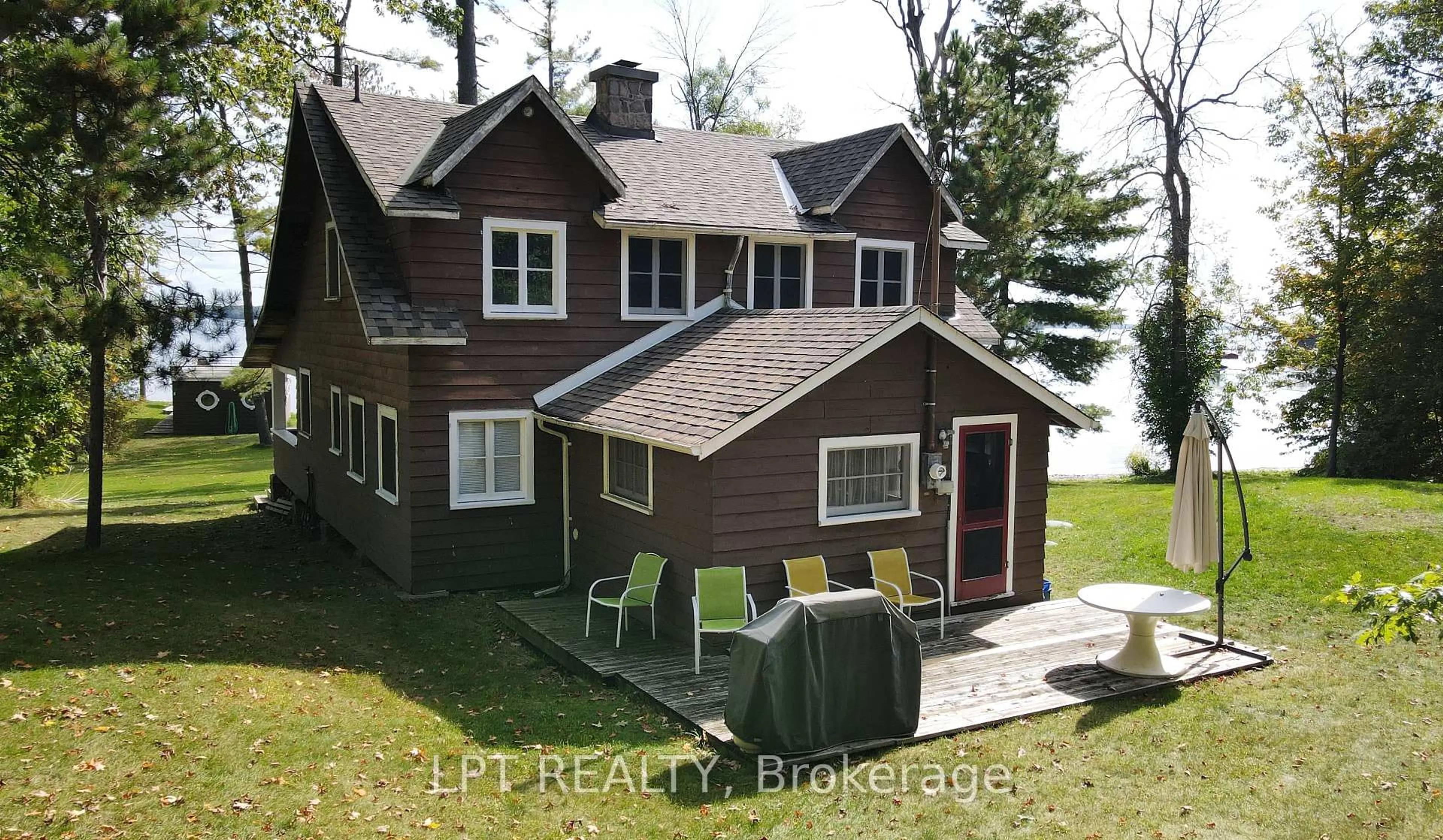 A pic from outside/outdoor area/front of a property/back of a property/a pic from drone, water/lake/river/ocean view for 1764 Bay Park Rd, Severn Ontario L3V 0V7
