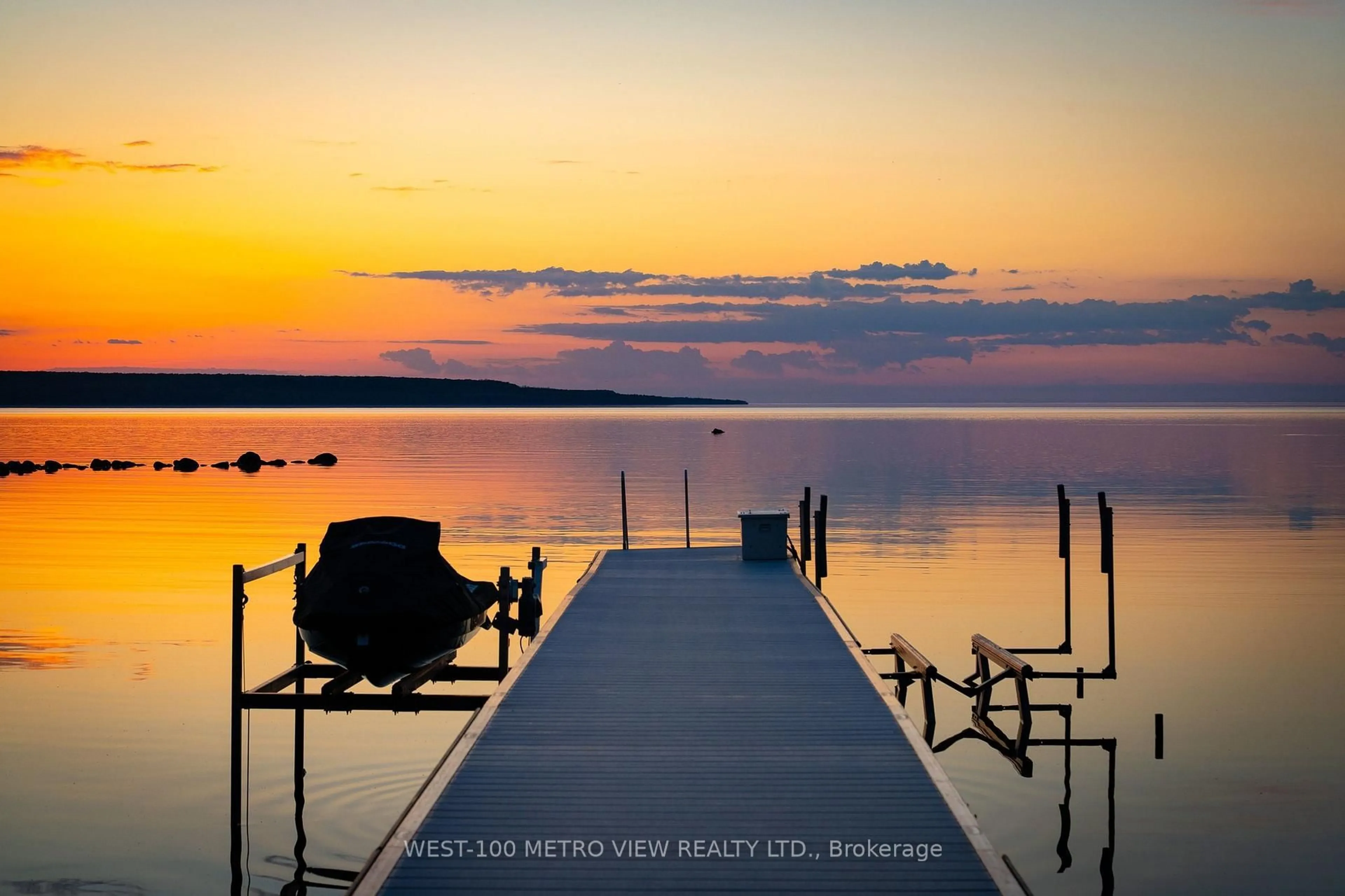 Patio, water/lake/river/ocean view for 458 SILVER BIRCH Dr, Tiny Ontario L9M 0M5