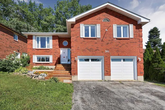 301 Leacock Dr, Barrie 2