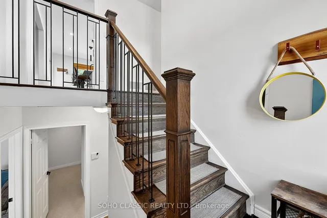 301 Leacock Dr, Barrie 5