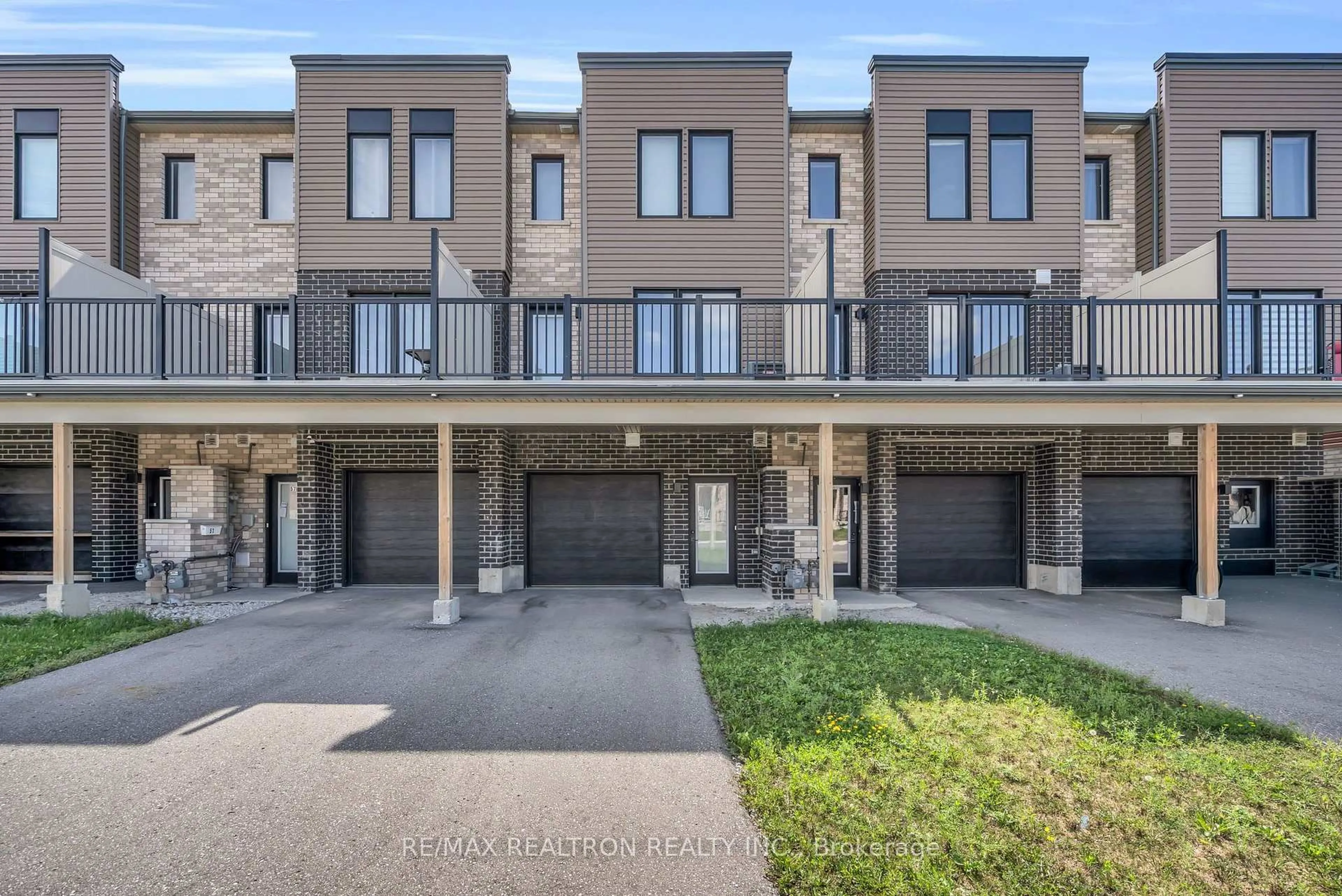 Unknown for 59 Fairlane Ave, Barrie Ontario L9J 0N1