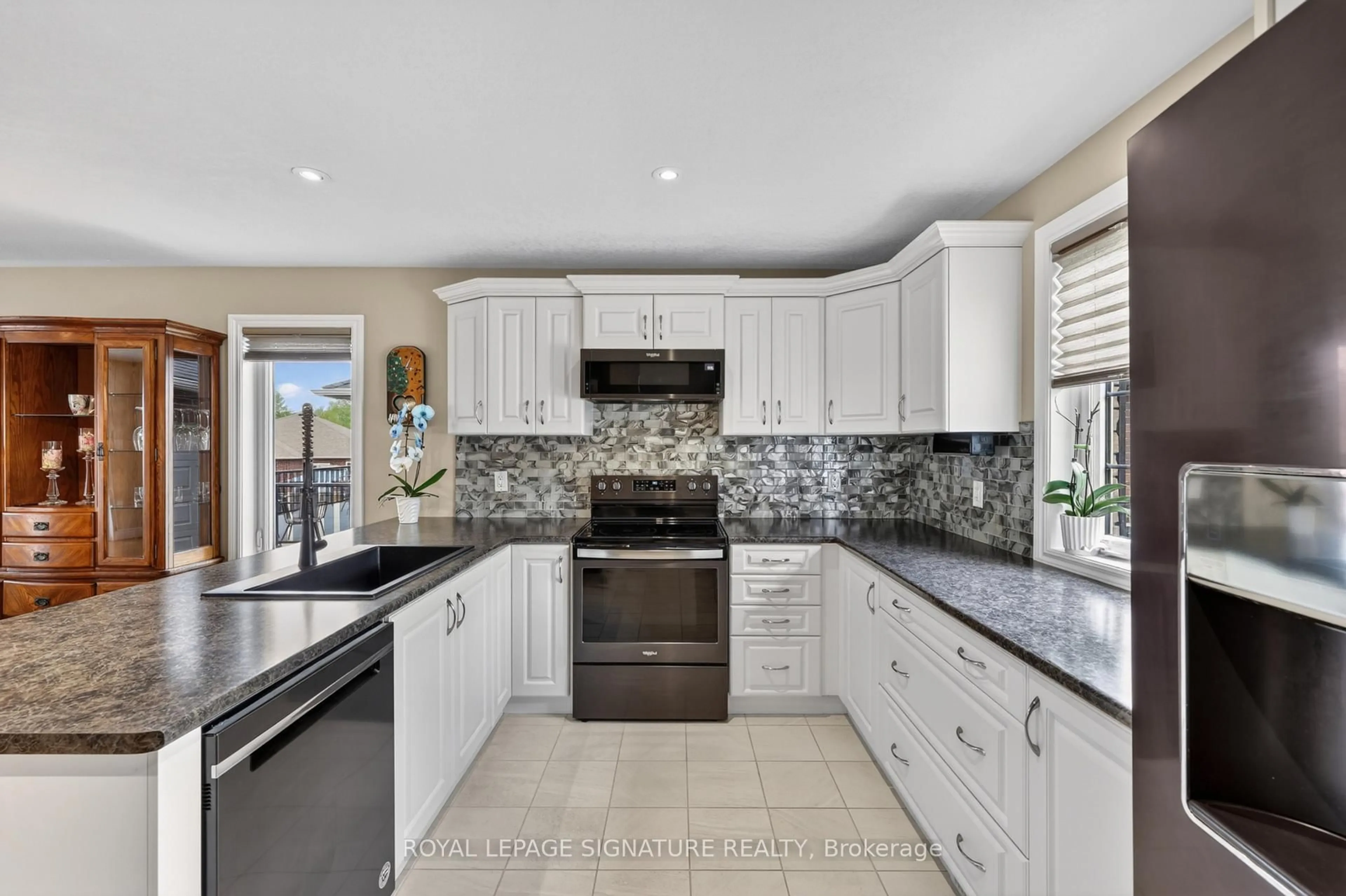 Contemporary kitchen, ceramic/tile floor for 22 Hunter Ave, Tay Ontario L0K 2A0