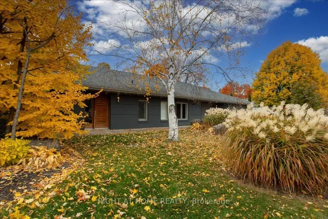88 Cook St, Barrie 2