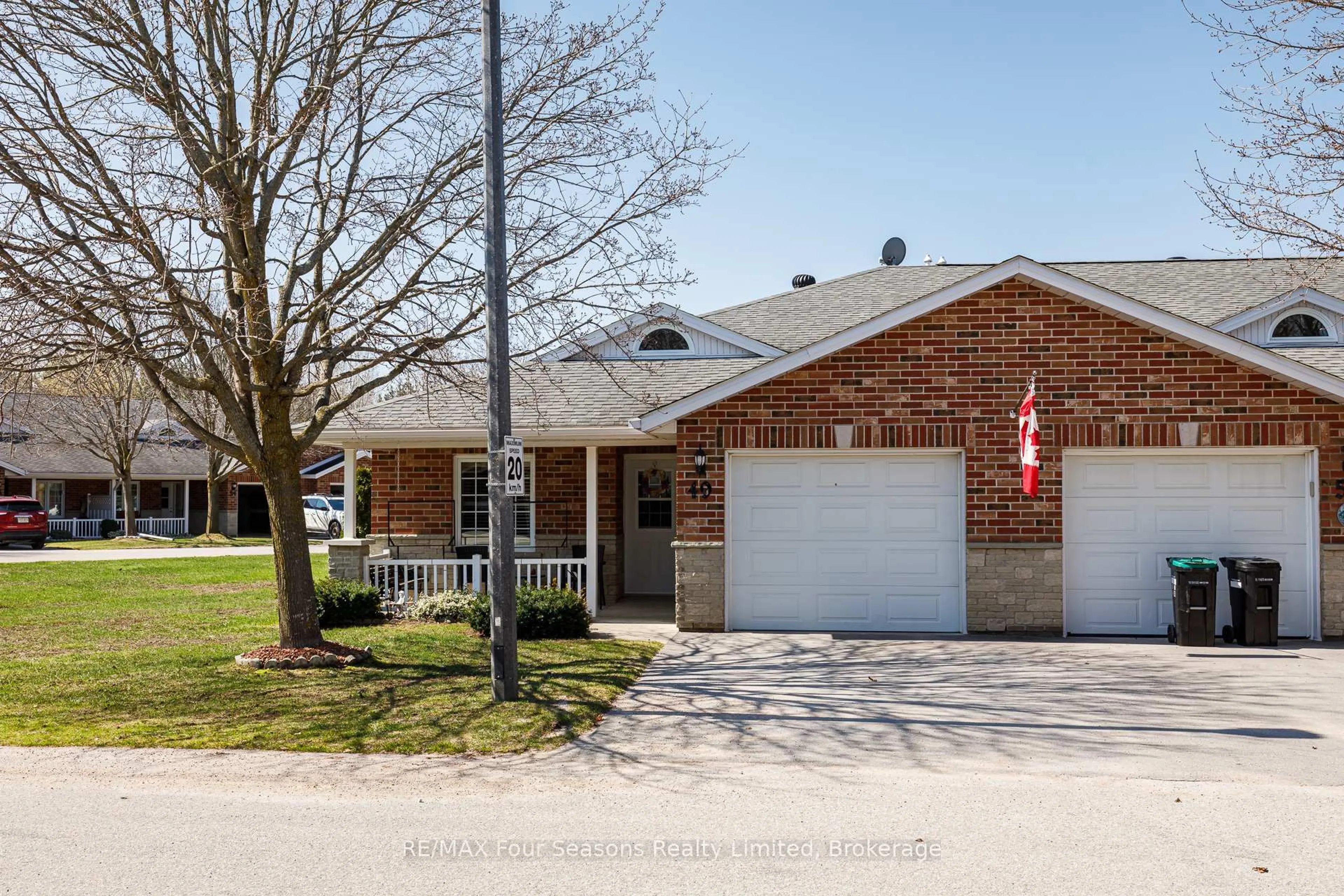 Home with brick exterior material, street for 275 Huron St #49, Clearview Ontario L0M 1S0