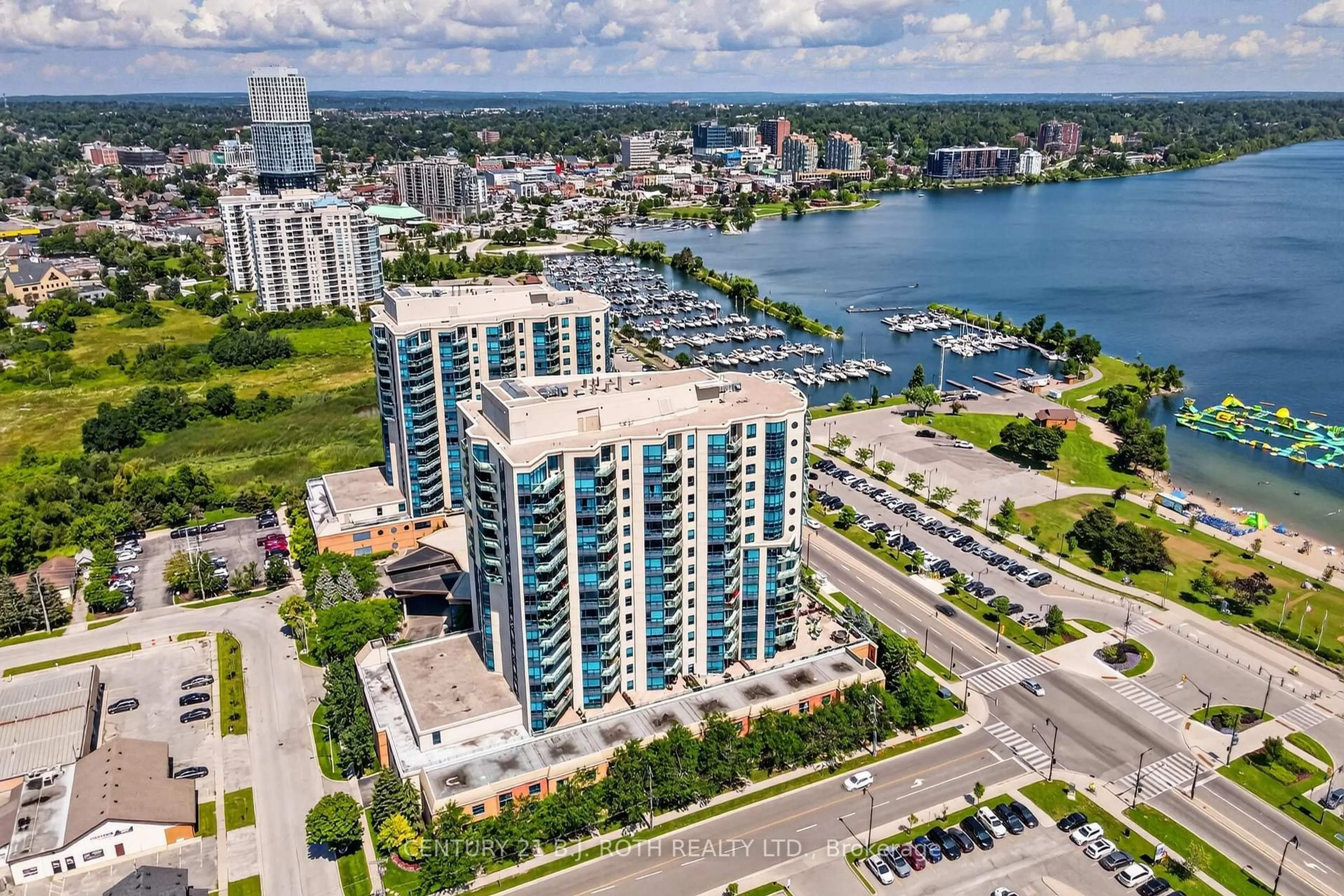 A pic from outside/outdoor area/front of a property/back of a property/a pic from drone, water/lake/river/ocean view for 33 Ellen St #904, Barrie Ontario L4N 6E9