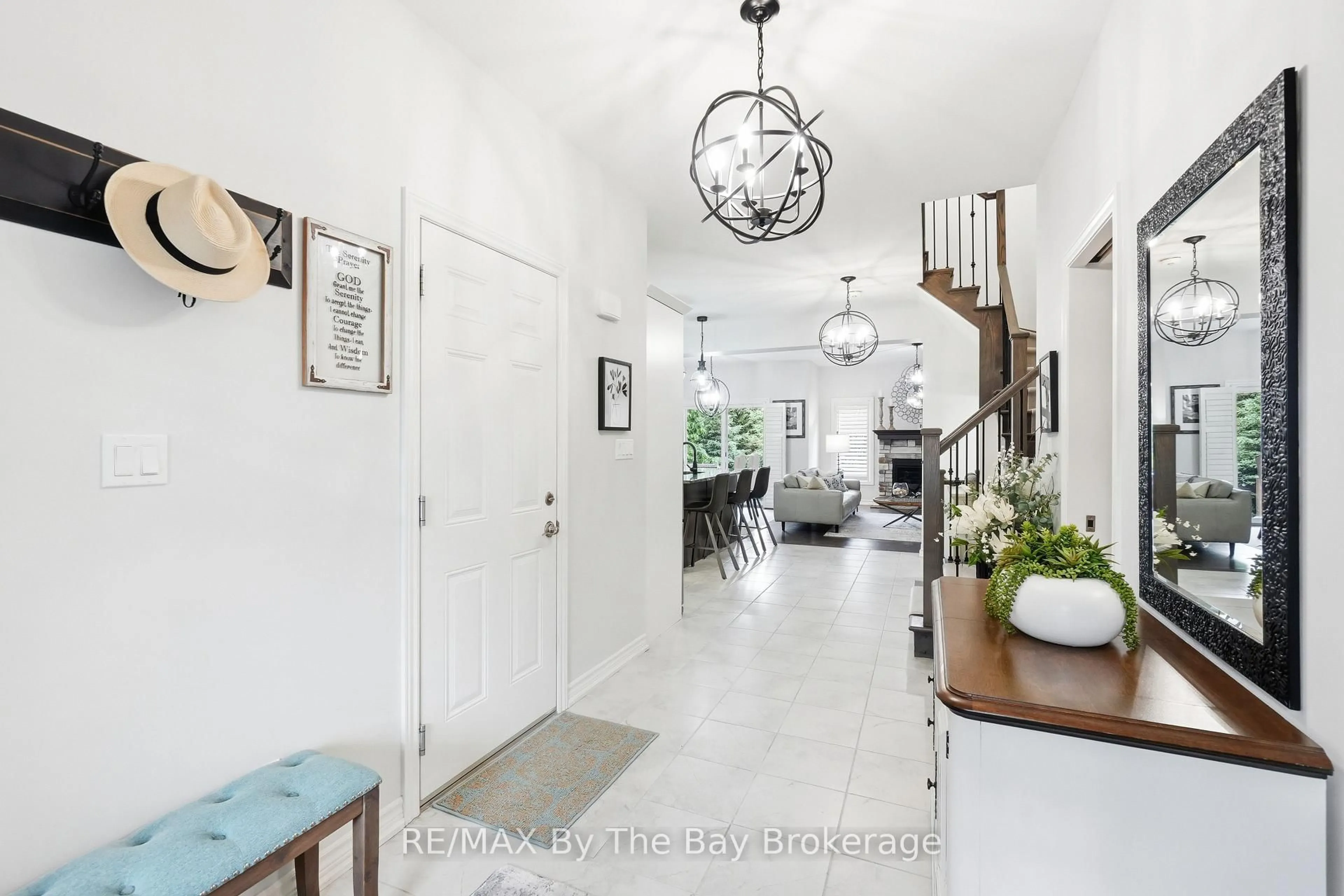 Indoor entryway for 135 Conservation Way, Collingwood Ontario L9Y 0G9