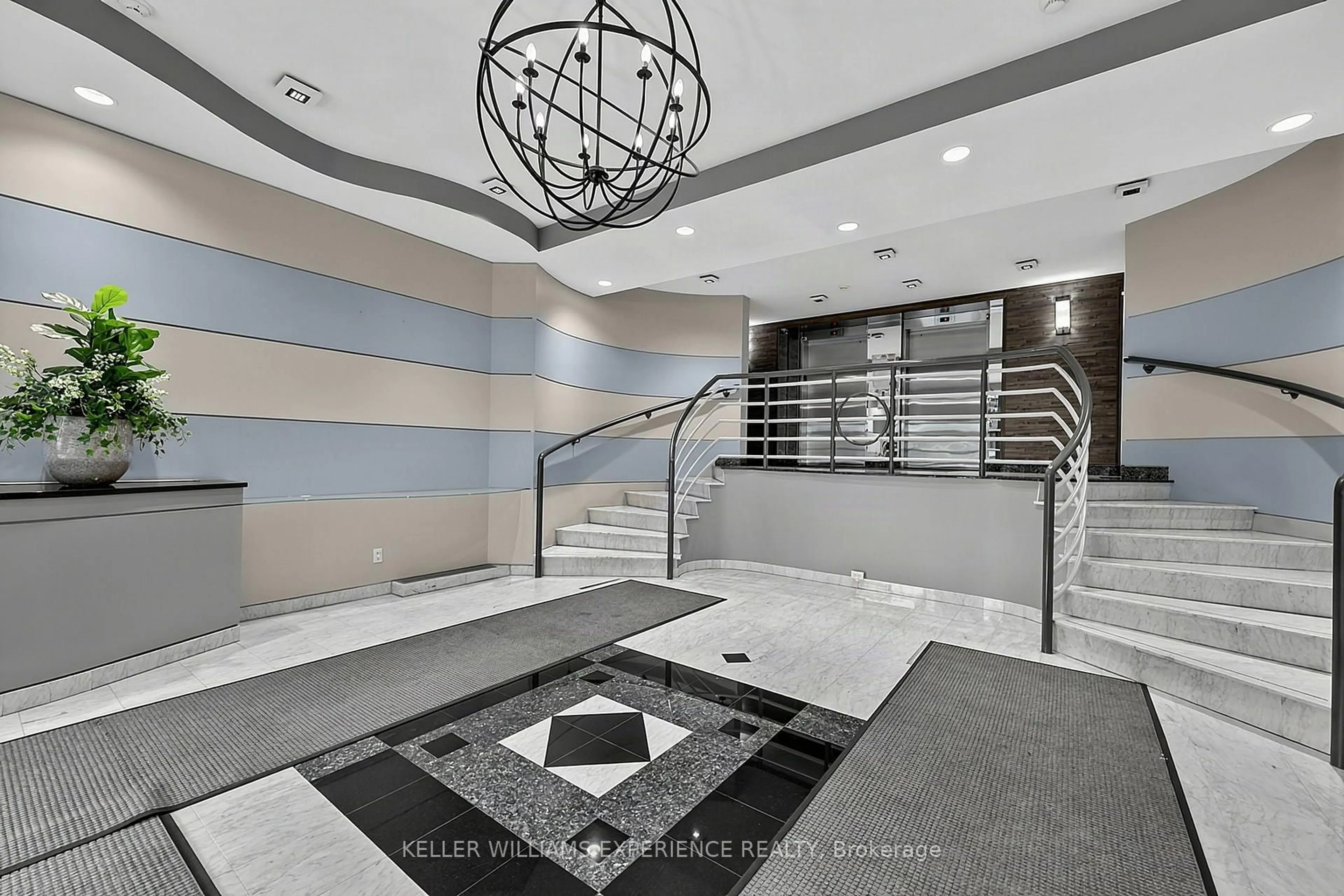 Indoor foyer for 75 ELLEN St ##904, Barrie Ontario L4N 7R6