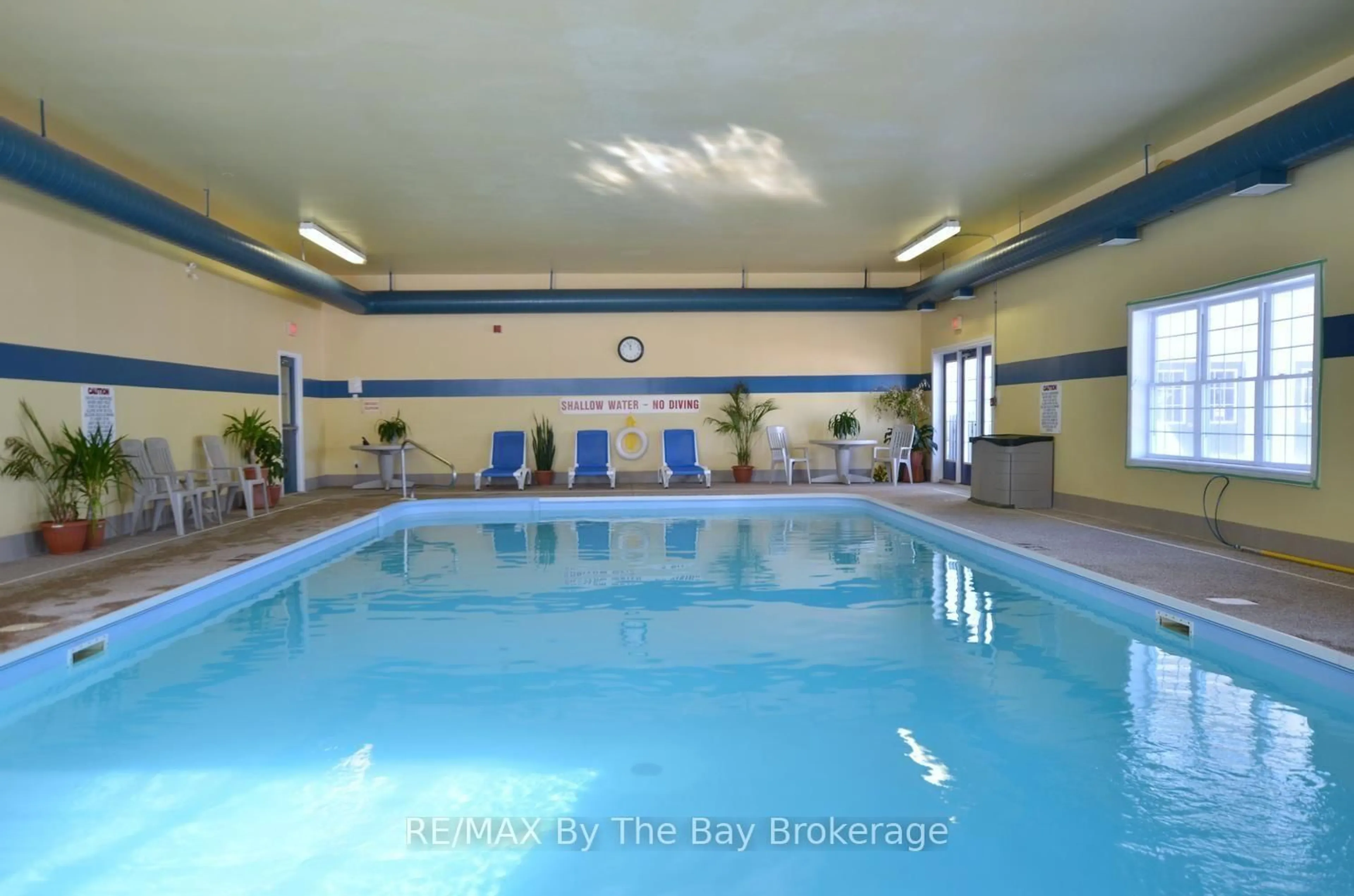 Pool for 148 New York Ave, Wasaga Beach Ontario L9Z 3A8