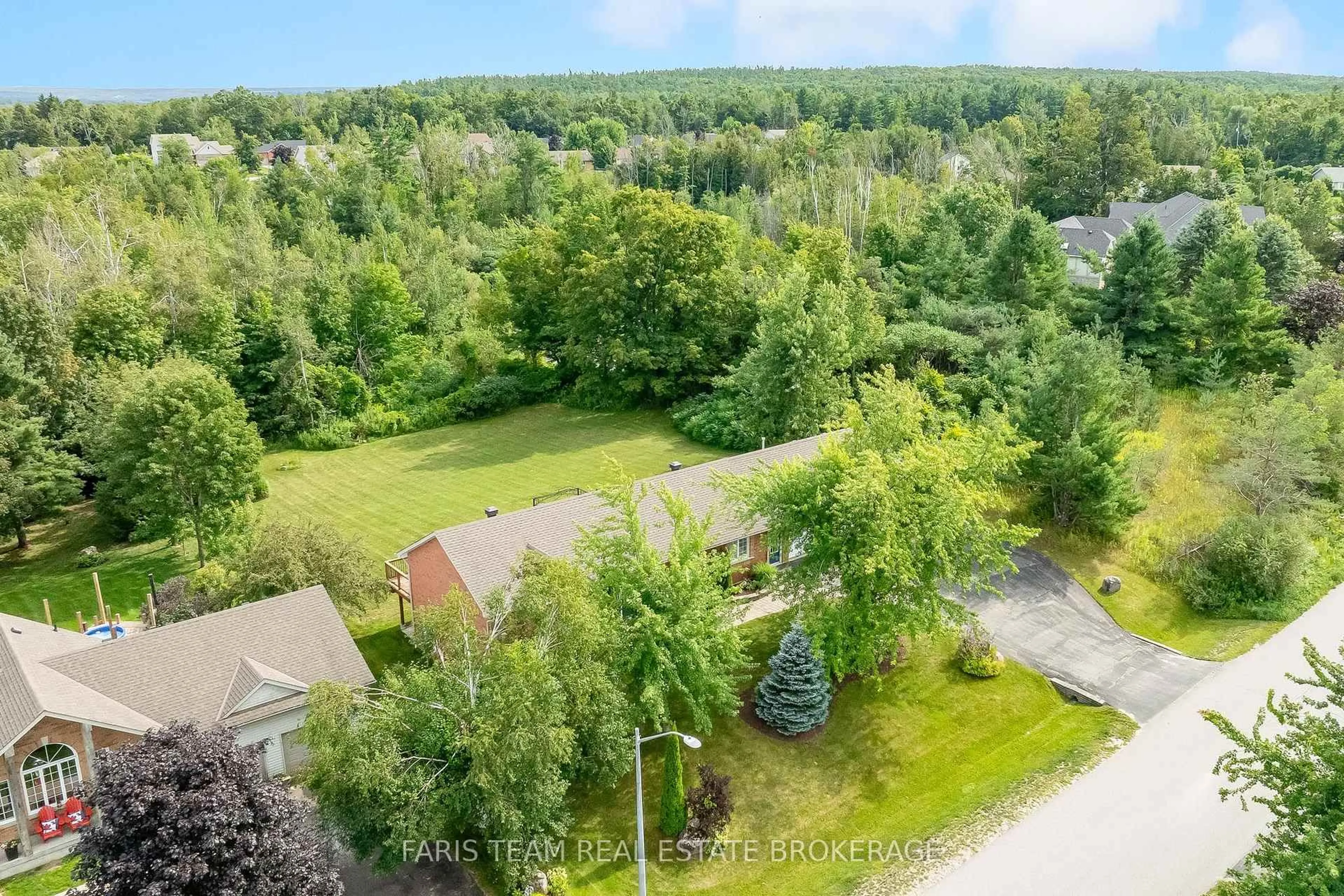 A pic from outside/outdoor area/front of a property/back of a property/a pic from drone, forest/trees view for 27 Bachly Ave, Oro-Medonte Ontario L0K 1N0