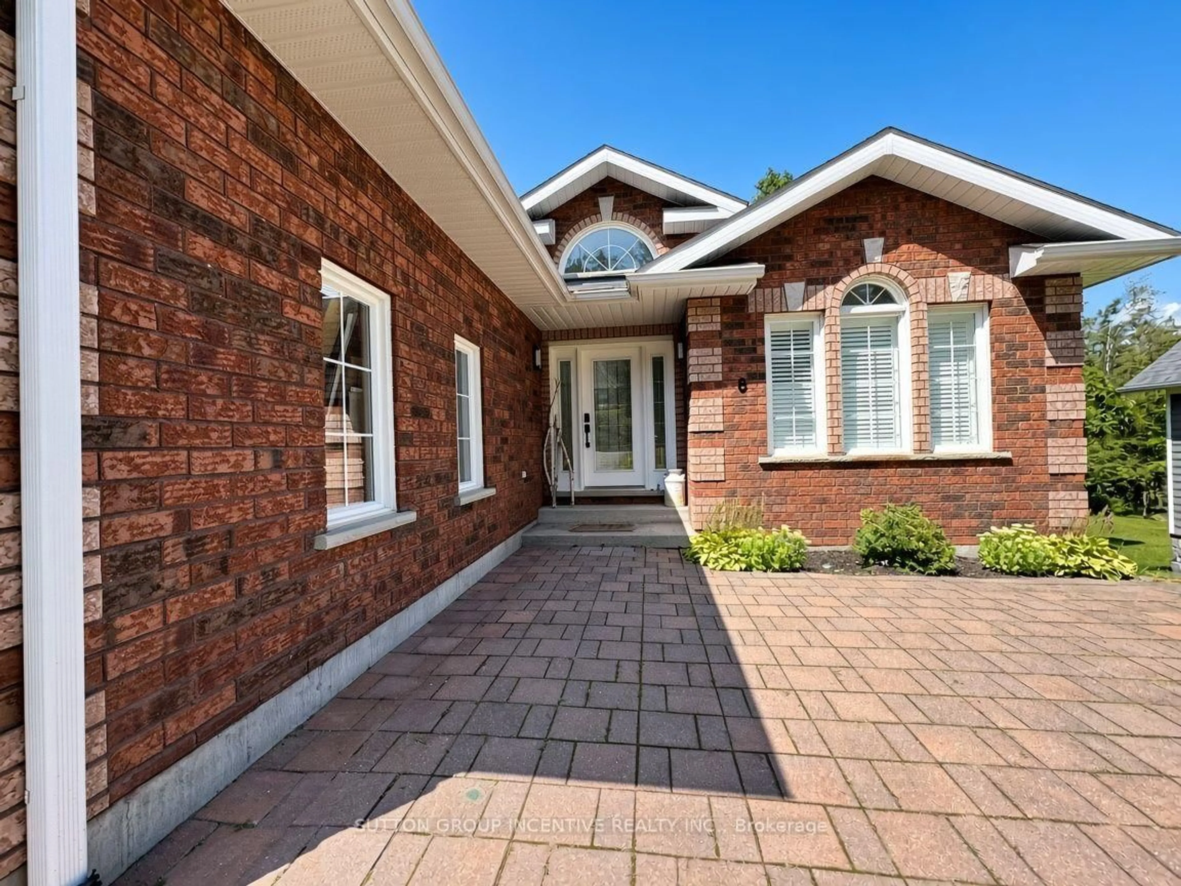 Home with brick exterior material, street for 8 Alpine Way, Oro-Medonte Ontario L0L 2L0