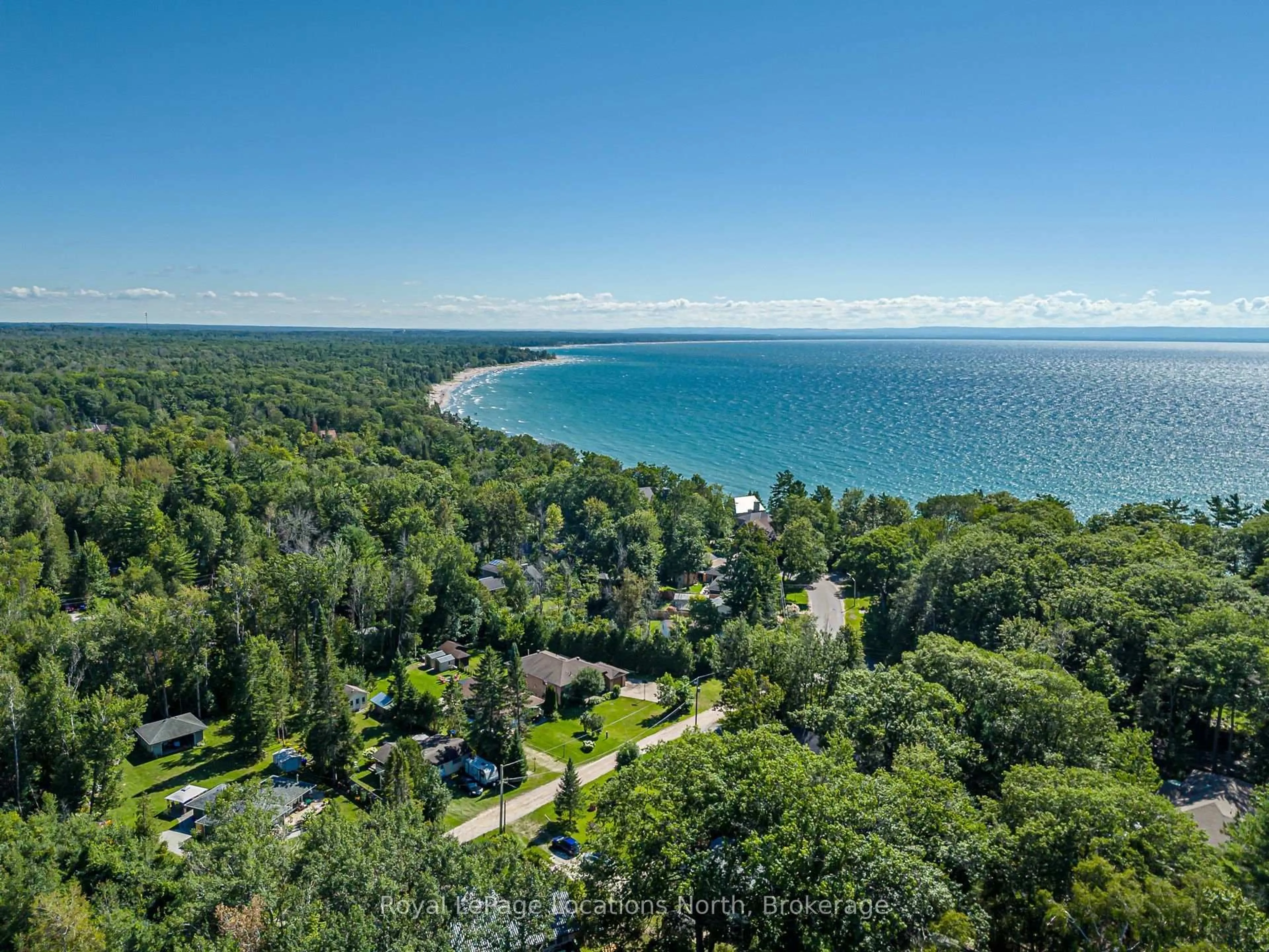 A pic from outside/outdoor area/front of a property/back of a property/a pic from drone, water/lake/river/ocean view for 26 Spruce St, Tiny Ontario L0L 1P1