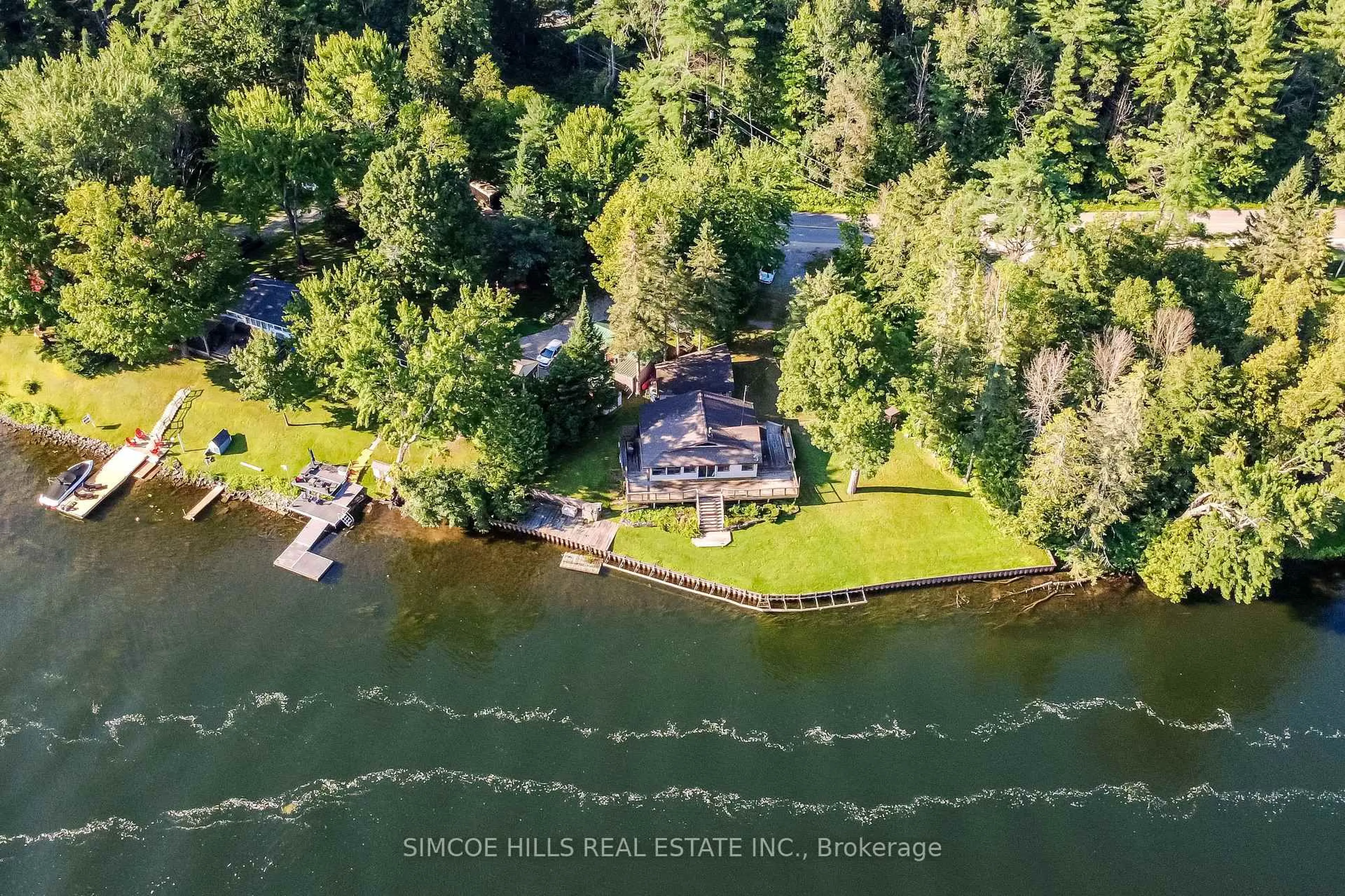 A pic from outside/outdoor area/front of a property/back of a property/a pic from drone, water/lake/river/ocean view for 4266 Canal Rd, Severn Ontario L0K 2B0