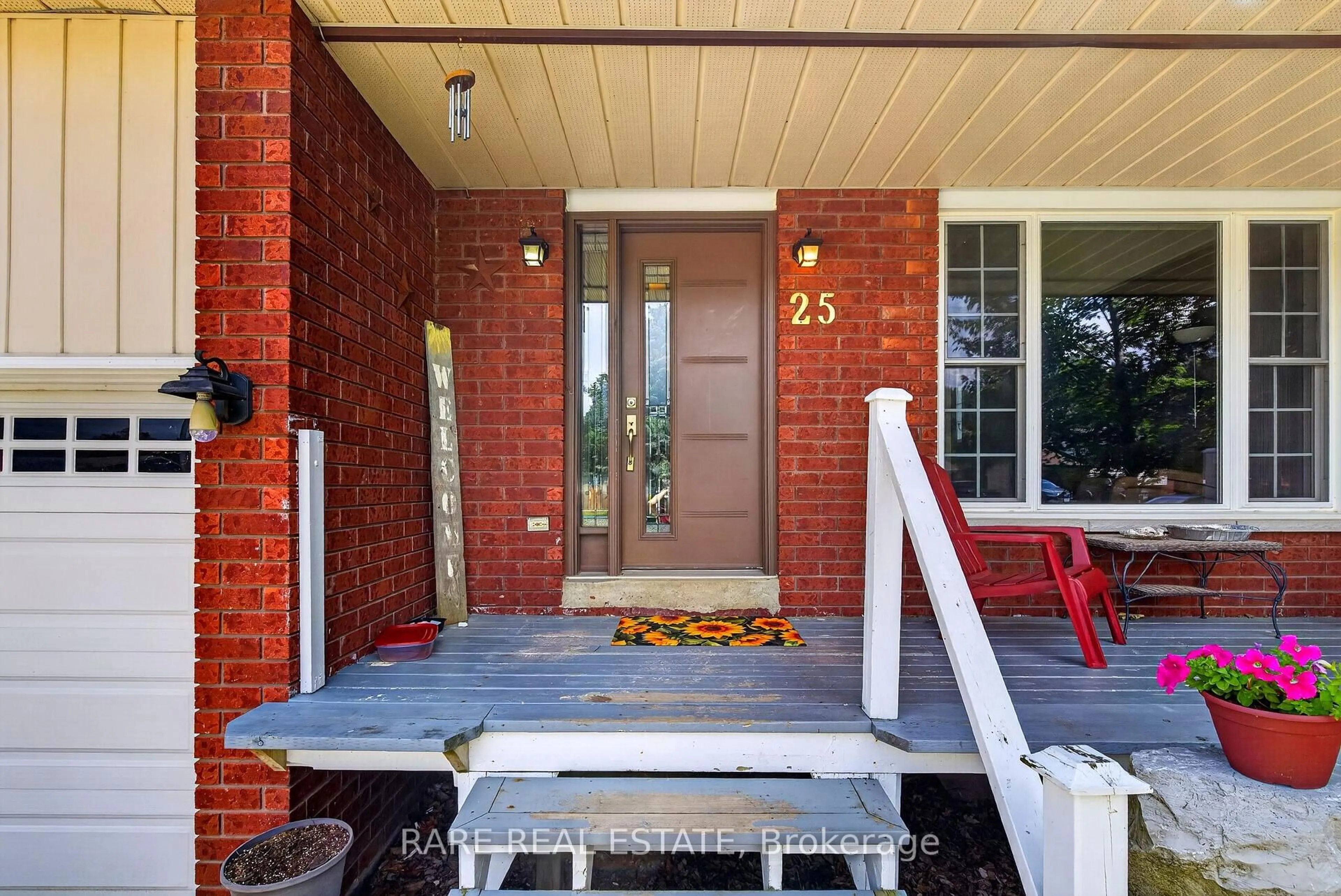Home with brick exterior material, street for 25 Edgewood Cres, Clearview Ontario L0M 1N0