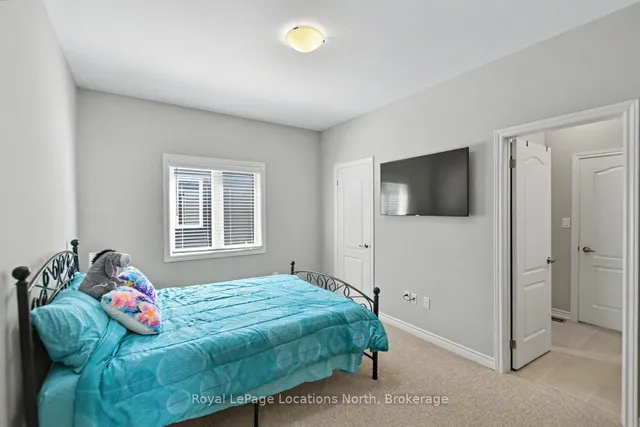 214 SPRINGFIELD Cres, Clearview 2