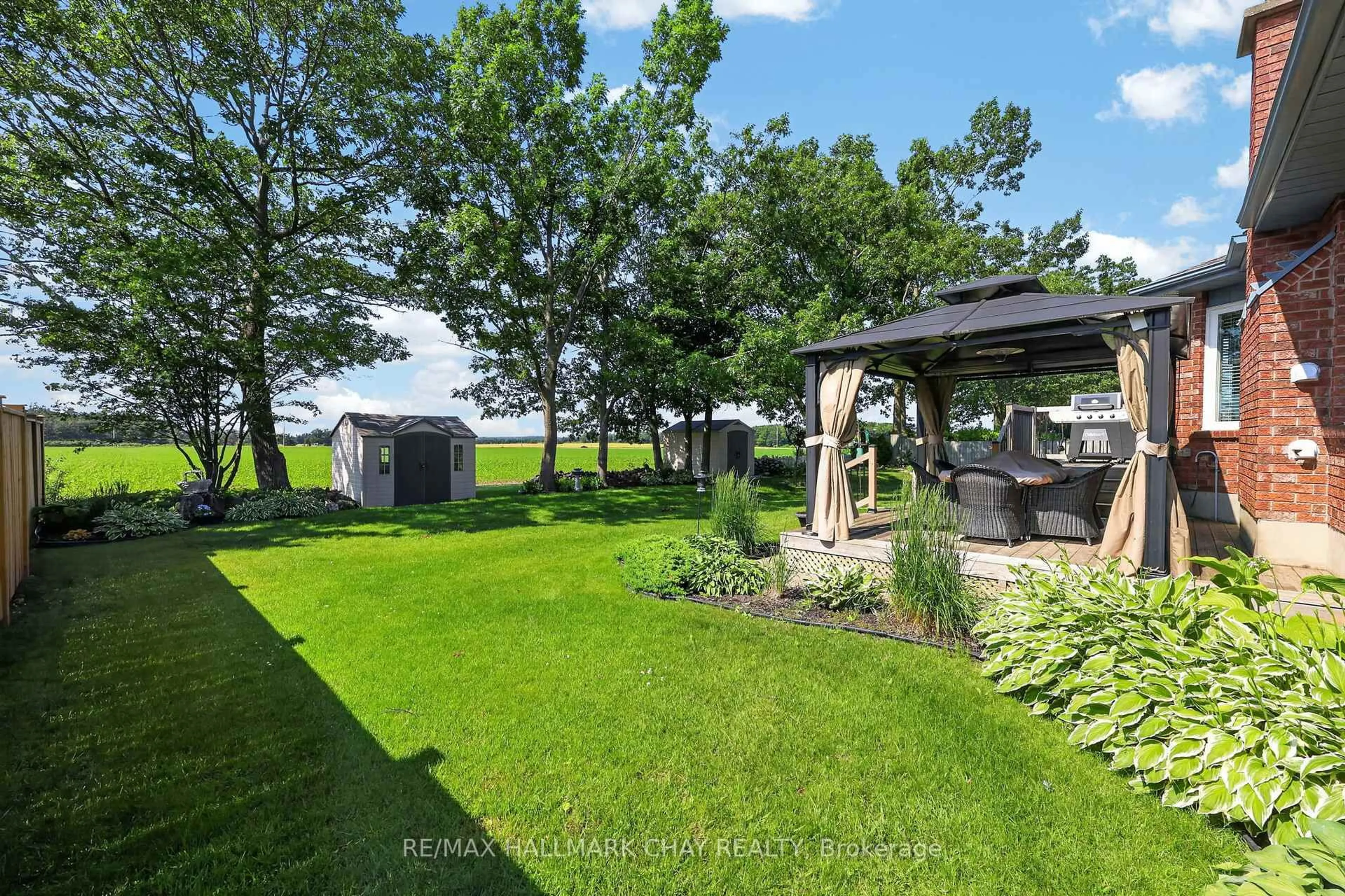 Patio, water/lake/river/ocean view for 358 Livingstone St, Barrie Ontario L4N 7K7
