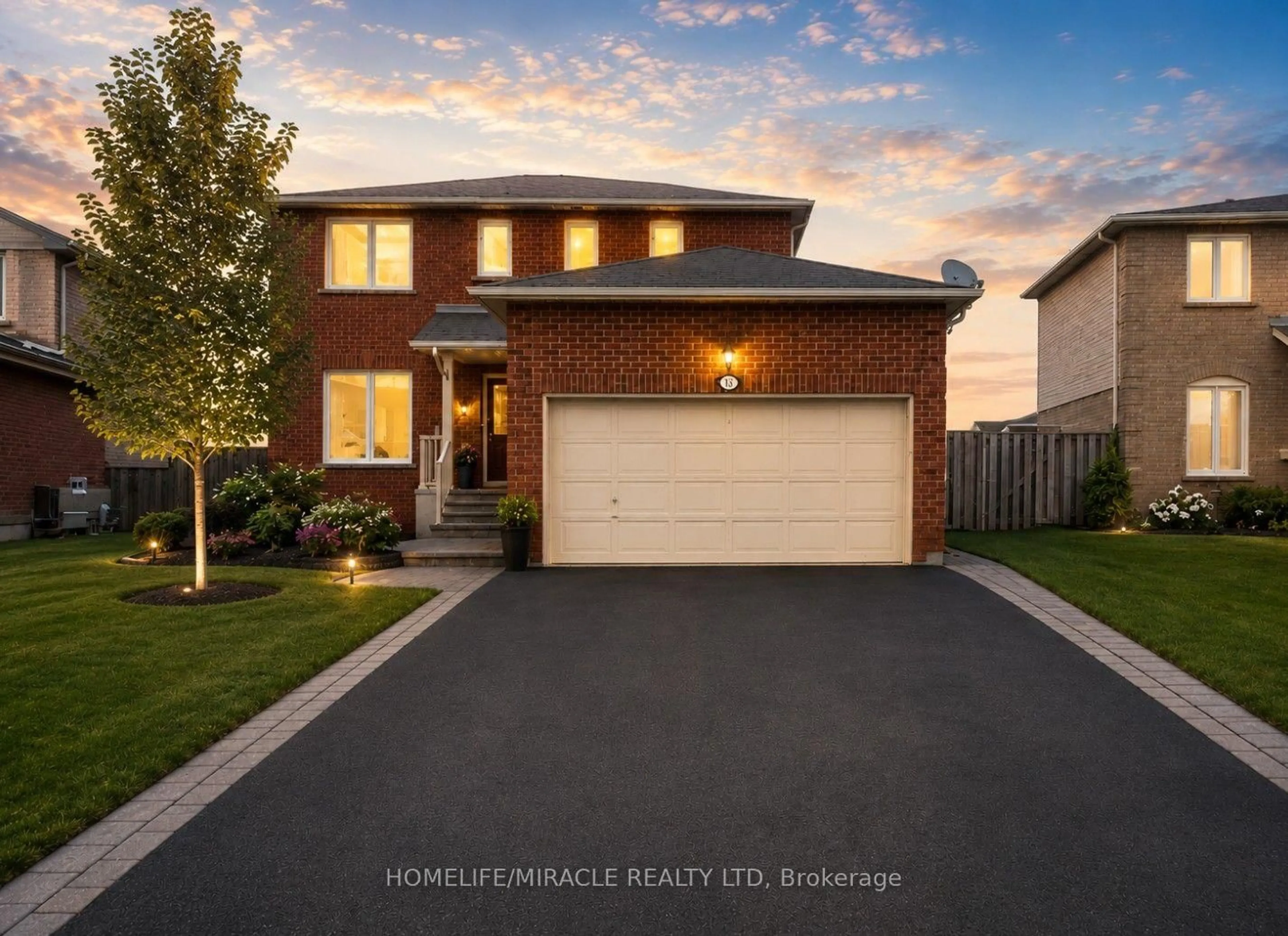 Home with brick exterior material, street for 67 Livingstone St, Barrie Ontario L4N 7J2