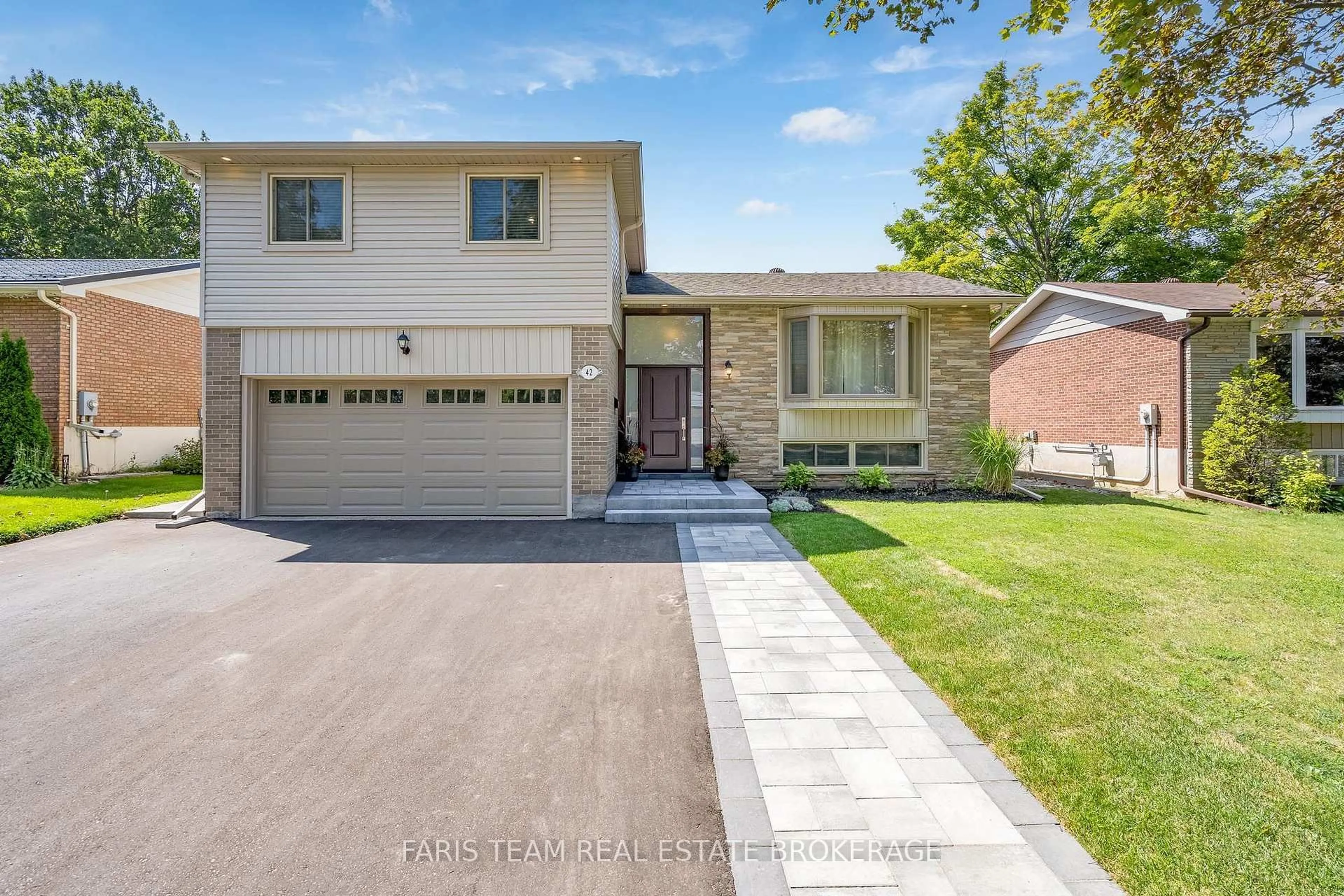 Home with brick exterior material, street for 42 Briar Rd, Barrie Ontario L4N 3M4
