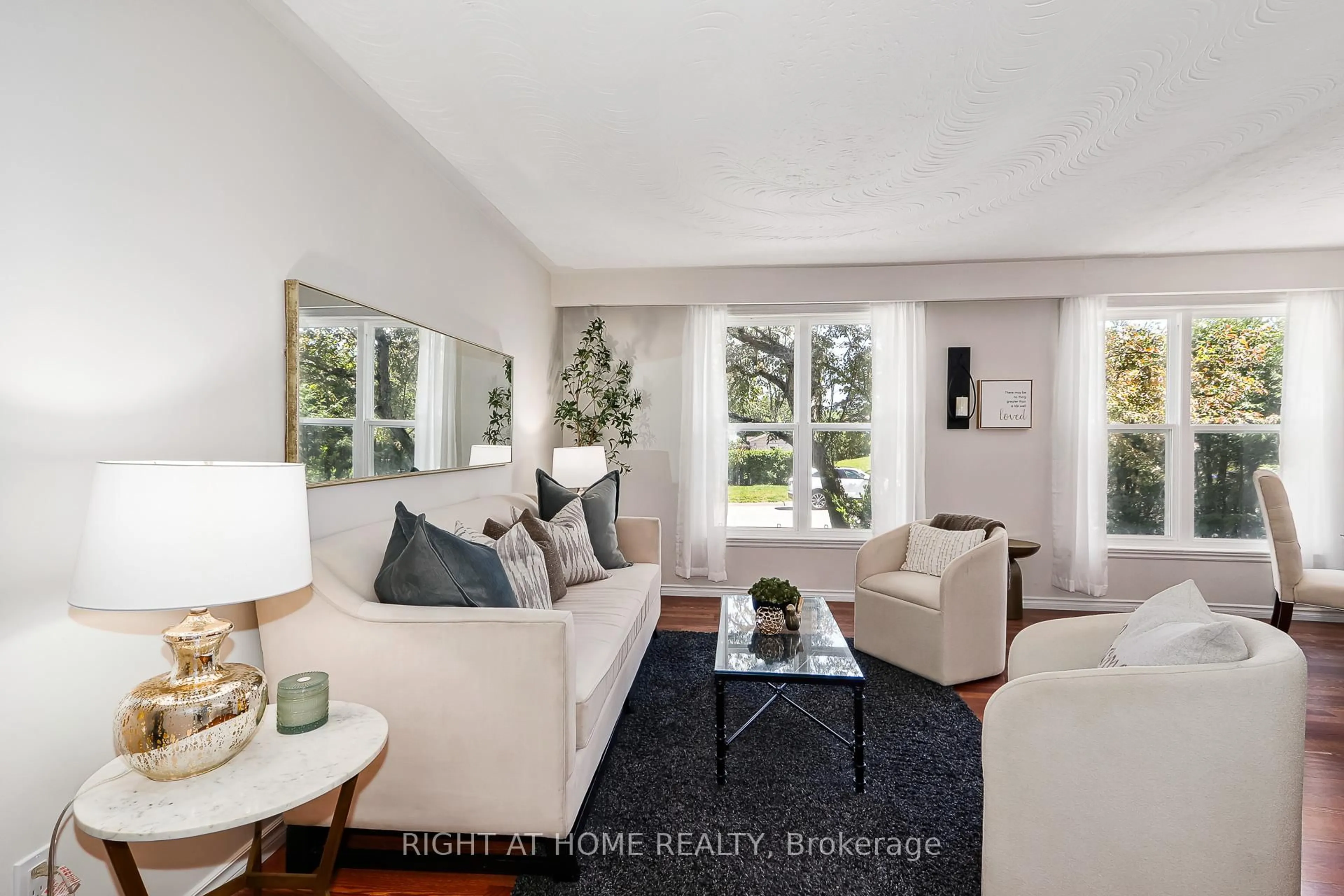 Living room with furniture, unknown for 1059 Glen Mhor Cres, Midland Ontario L4R 4P5