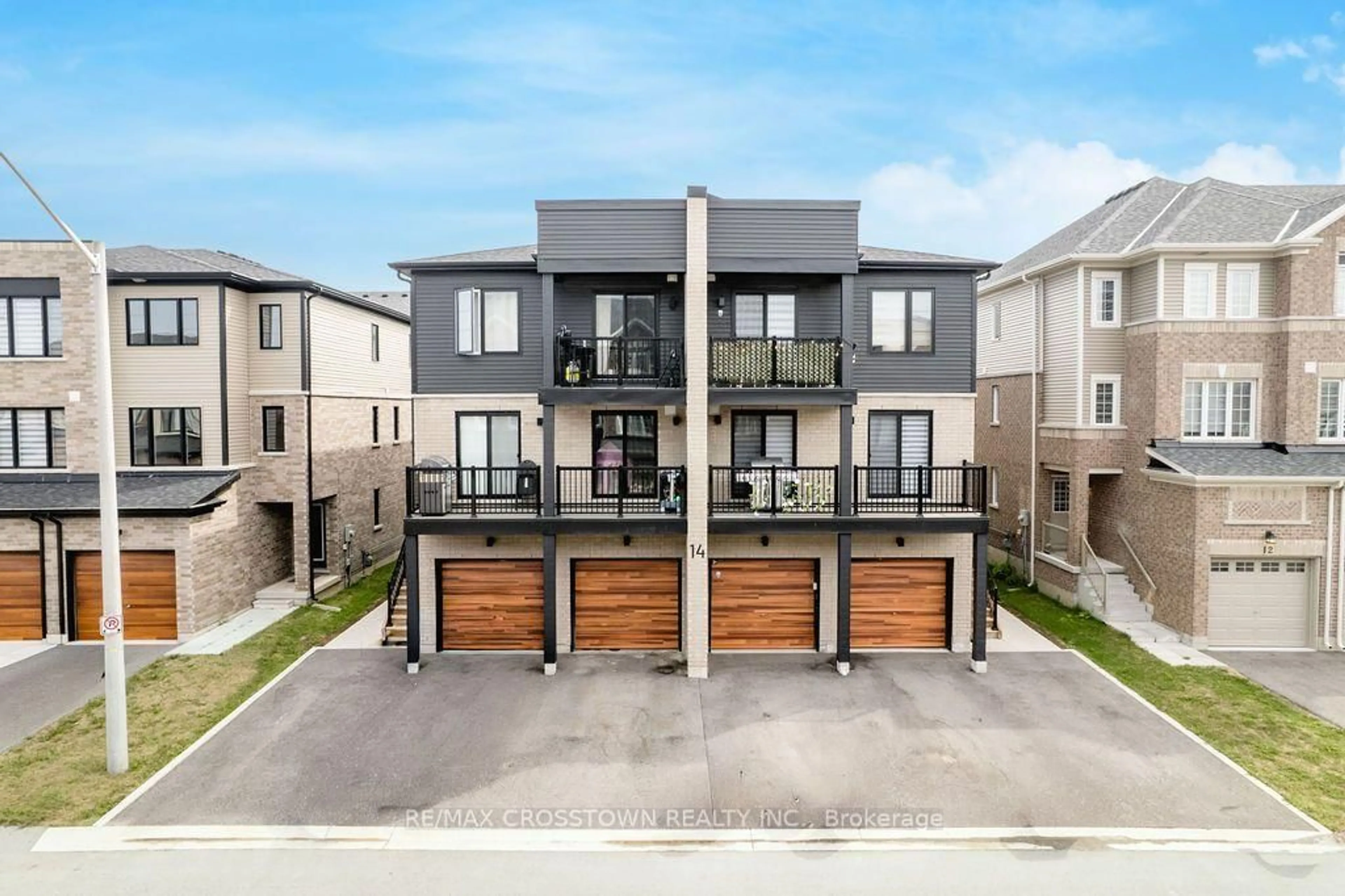 Unknown for 14 Pumpkin Corner Cres #1, Barrie Ontario L9J 0T6