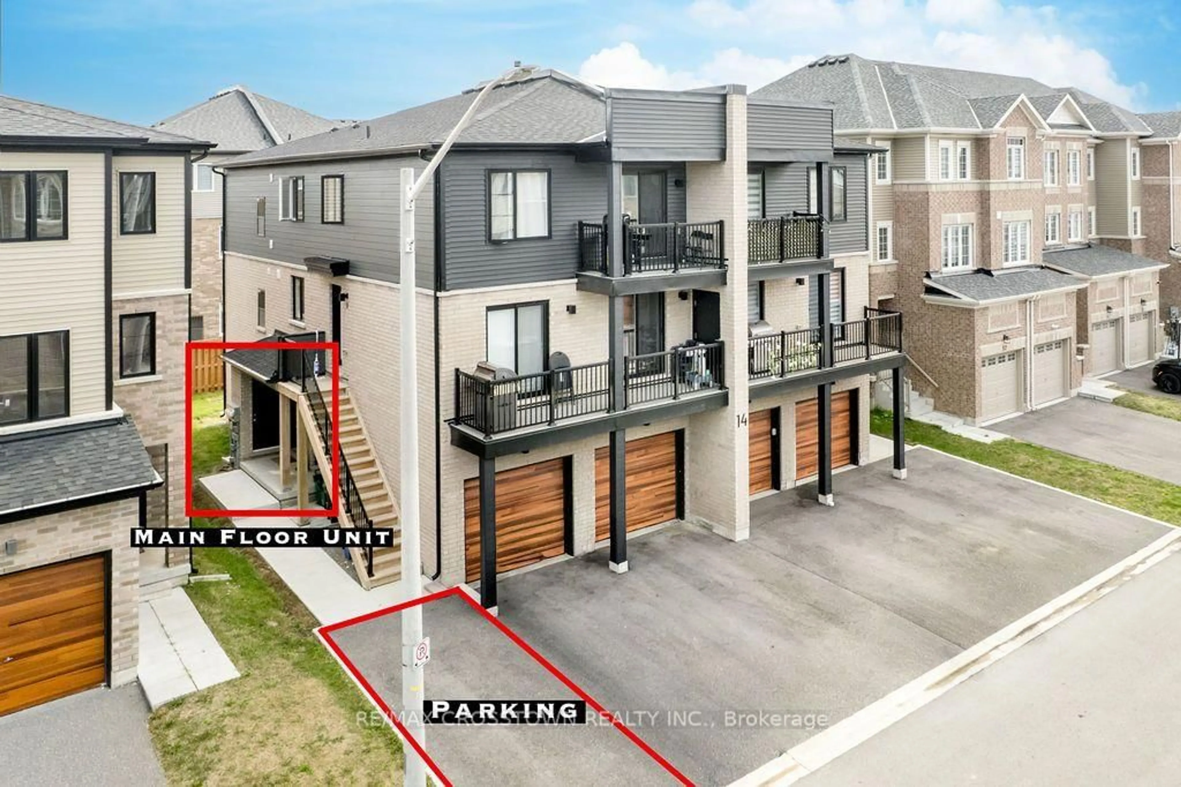 A pic from outside/outdoor area/front of a property/back of a property/a pic from drone, street for 14 Pumpkin Corner Cres #1, Barrie Ontario L9J 0T6