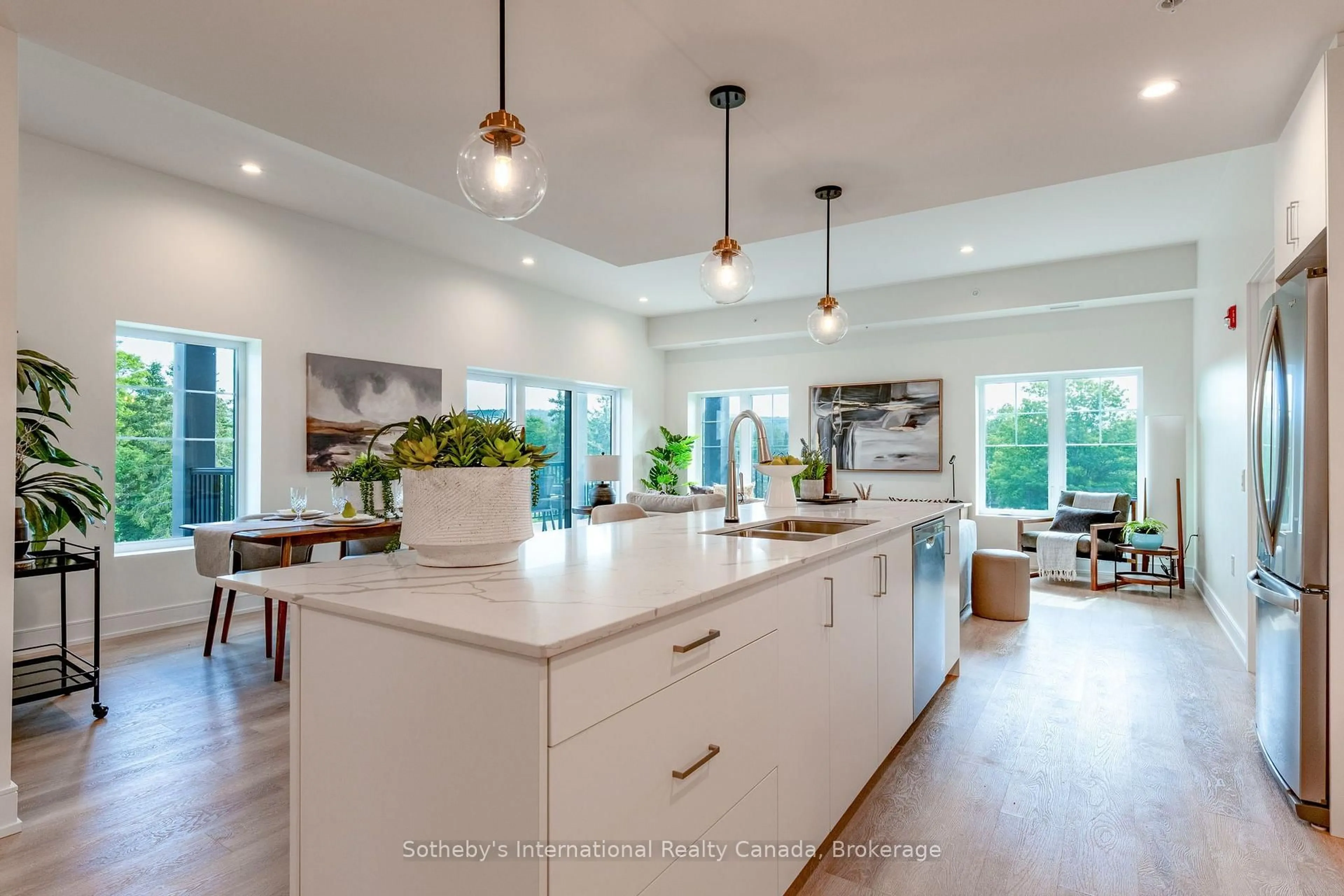 Open concept kitchen, unknown for 121 Mary St St #311, Clearview Ontario L0M 1G0