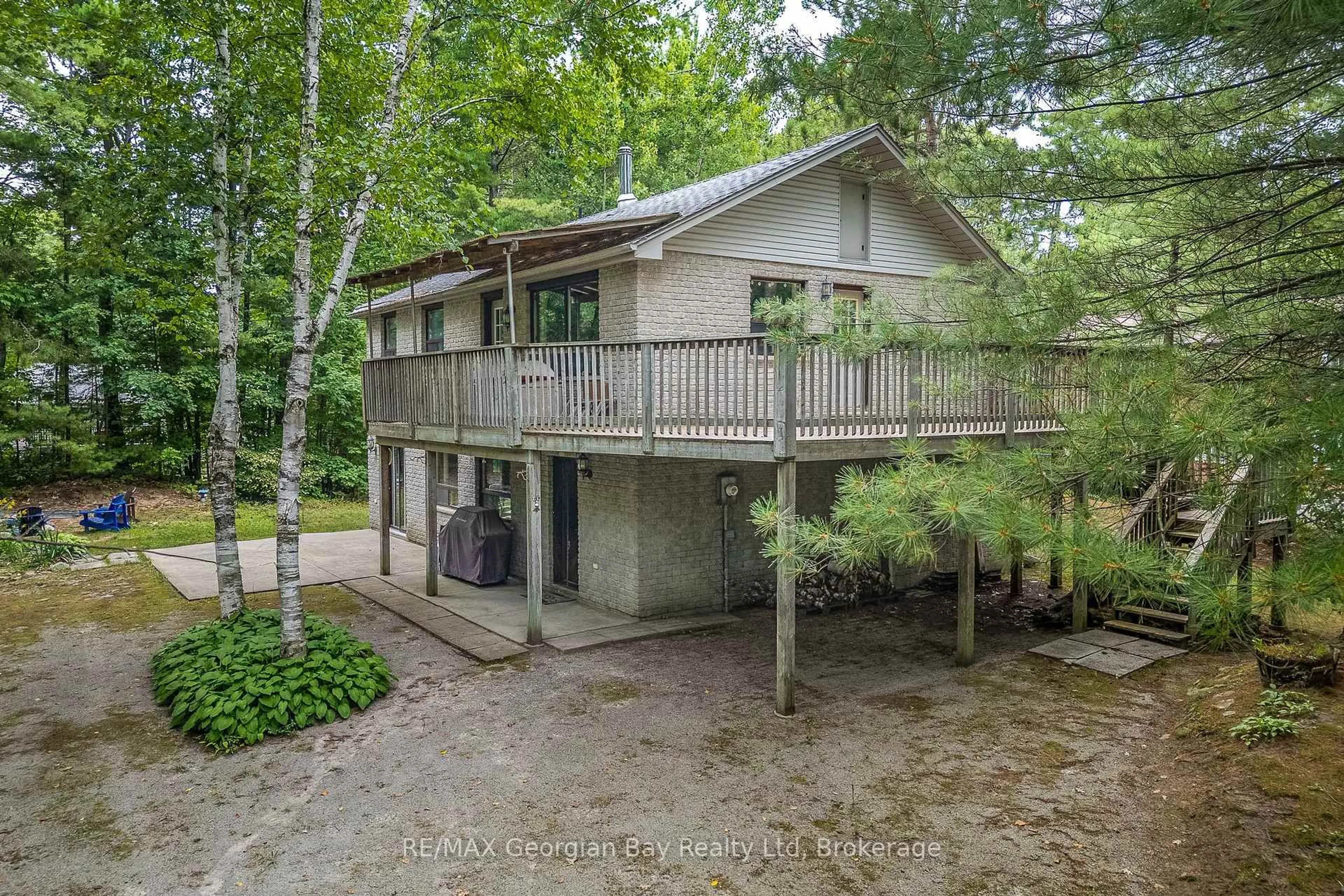 A pic from outside/outdoor area/front of a property/back of a property/a pic from drone, forest/trees view for 754 Lafontaine Rd, Tiny Ontario L9M 0L5