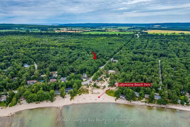 754 Lafontaine Rd, Tiny 5
