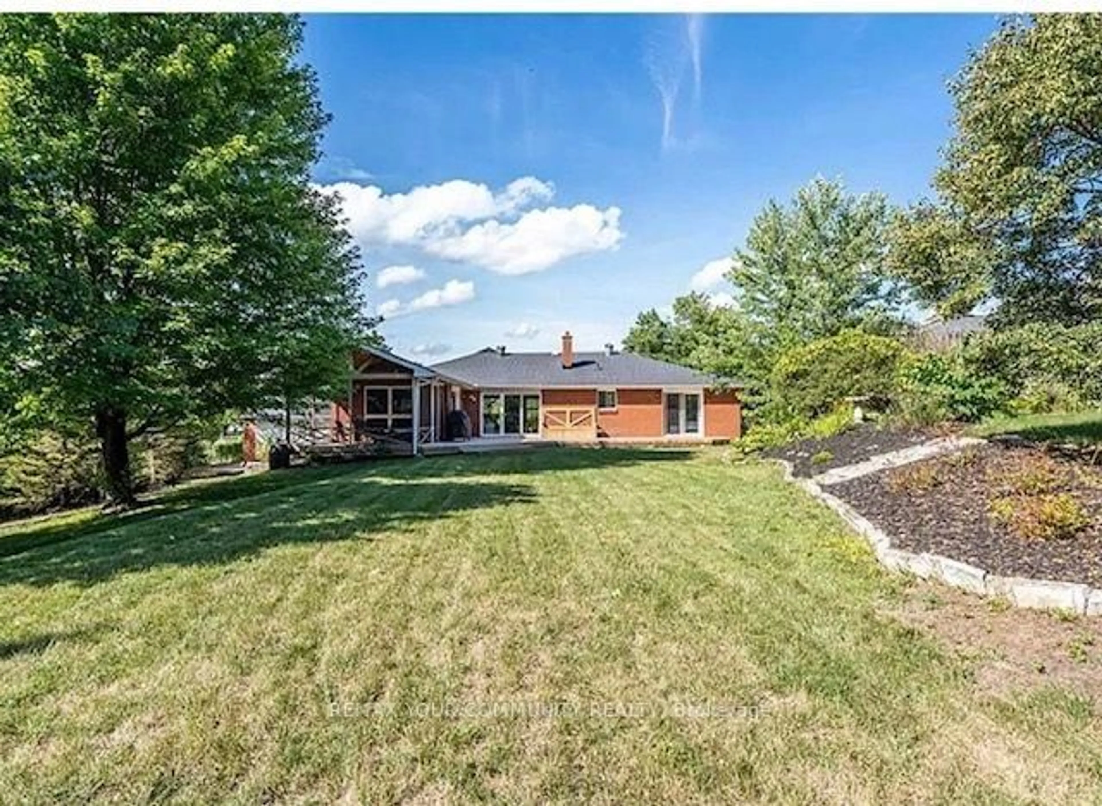 A pic from outside/outdoor area/front of a property/back of a property/a pic from drone, mountain view for 12 Cairns Blvd, Springwater Ontario L0L 1X0