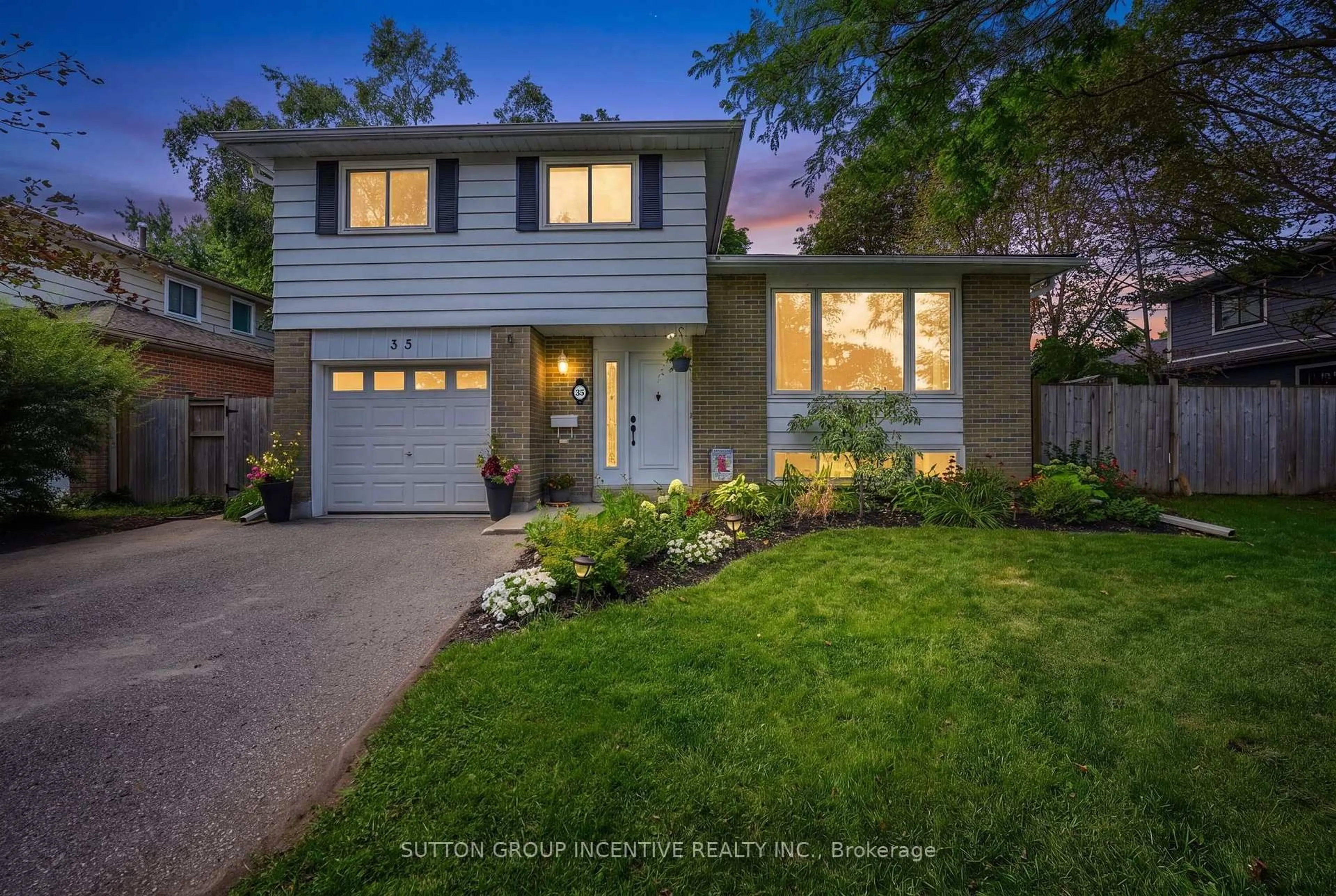Unknown for 35 Jills Crt, Barrie Ontario L4M 4L6