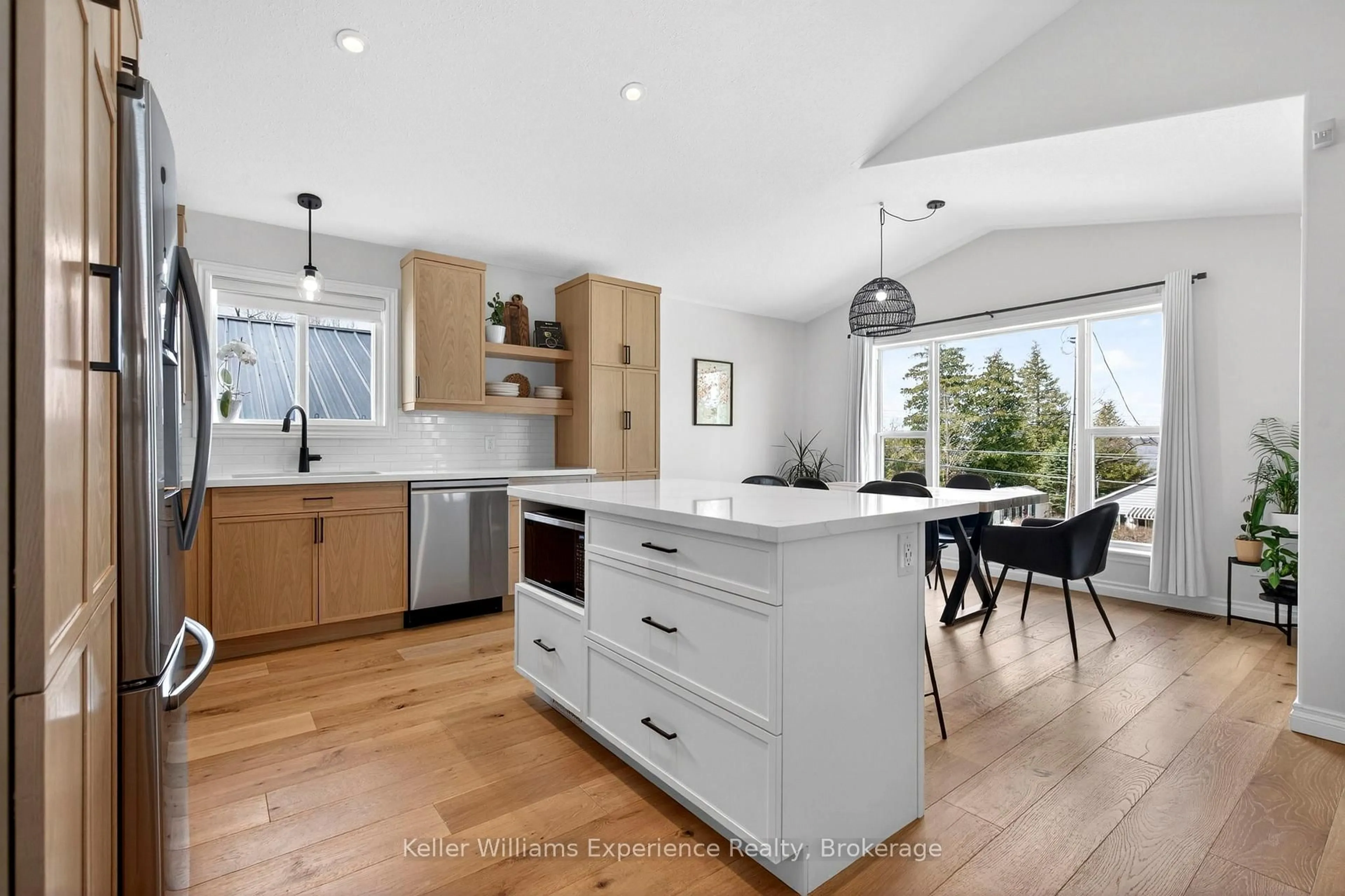 Open concept kitchen, unknown for 75 Hoyt Ave, Tay Ontario L0K 2A0