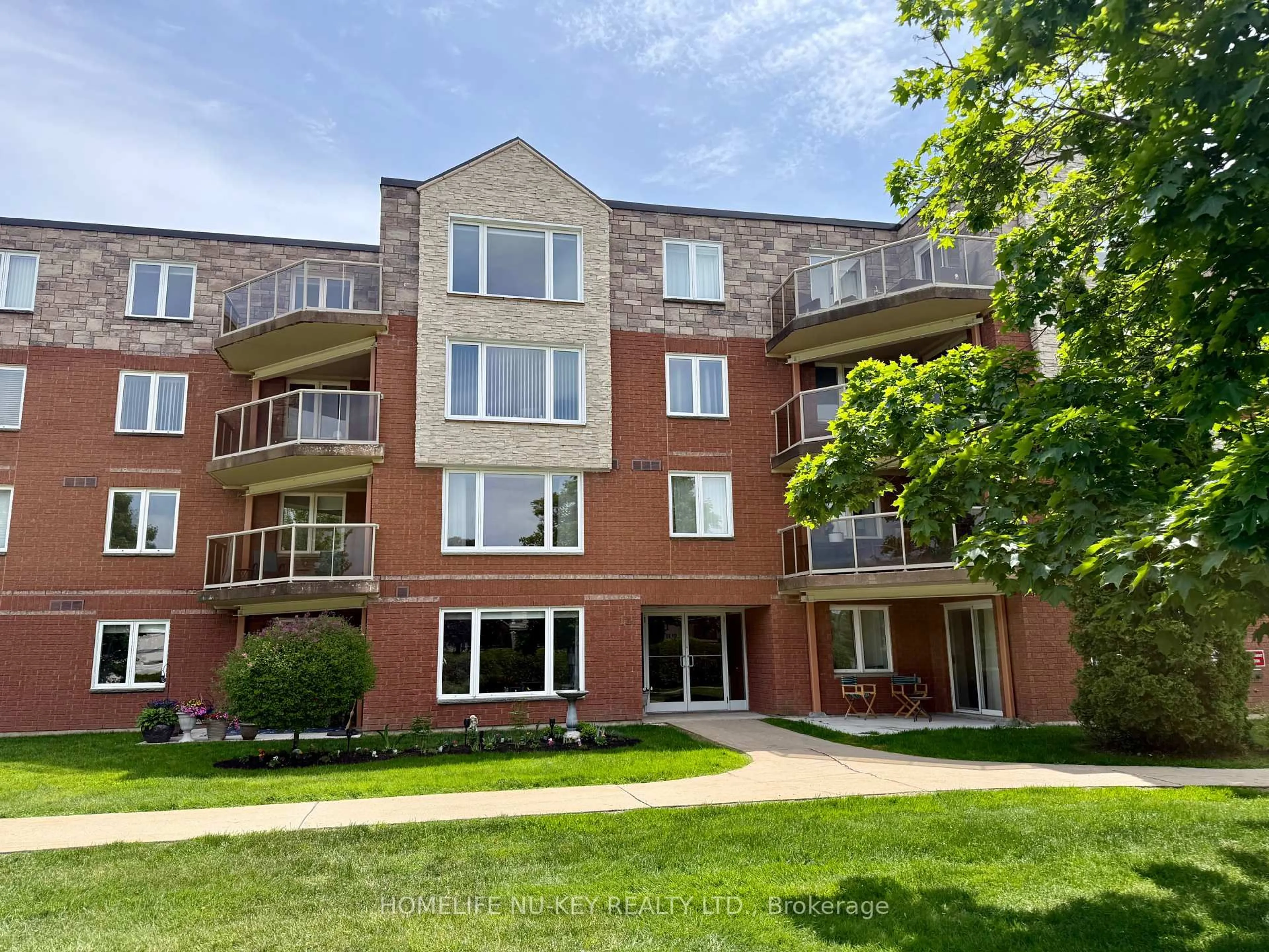 Unknown for 11 Beck Blvd #108, Penetanguishene Ontario L9M 2G1