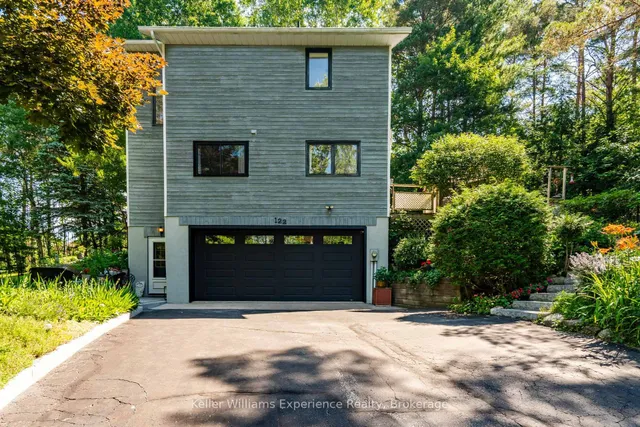 122 Poyntz St, Penetanguishene 3