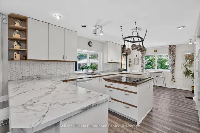 122 Poyntz St, Penetanguishene 4