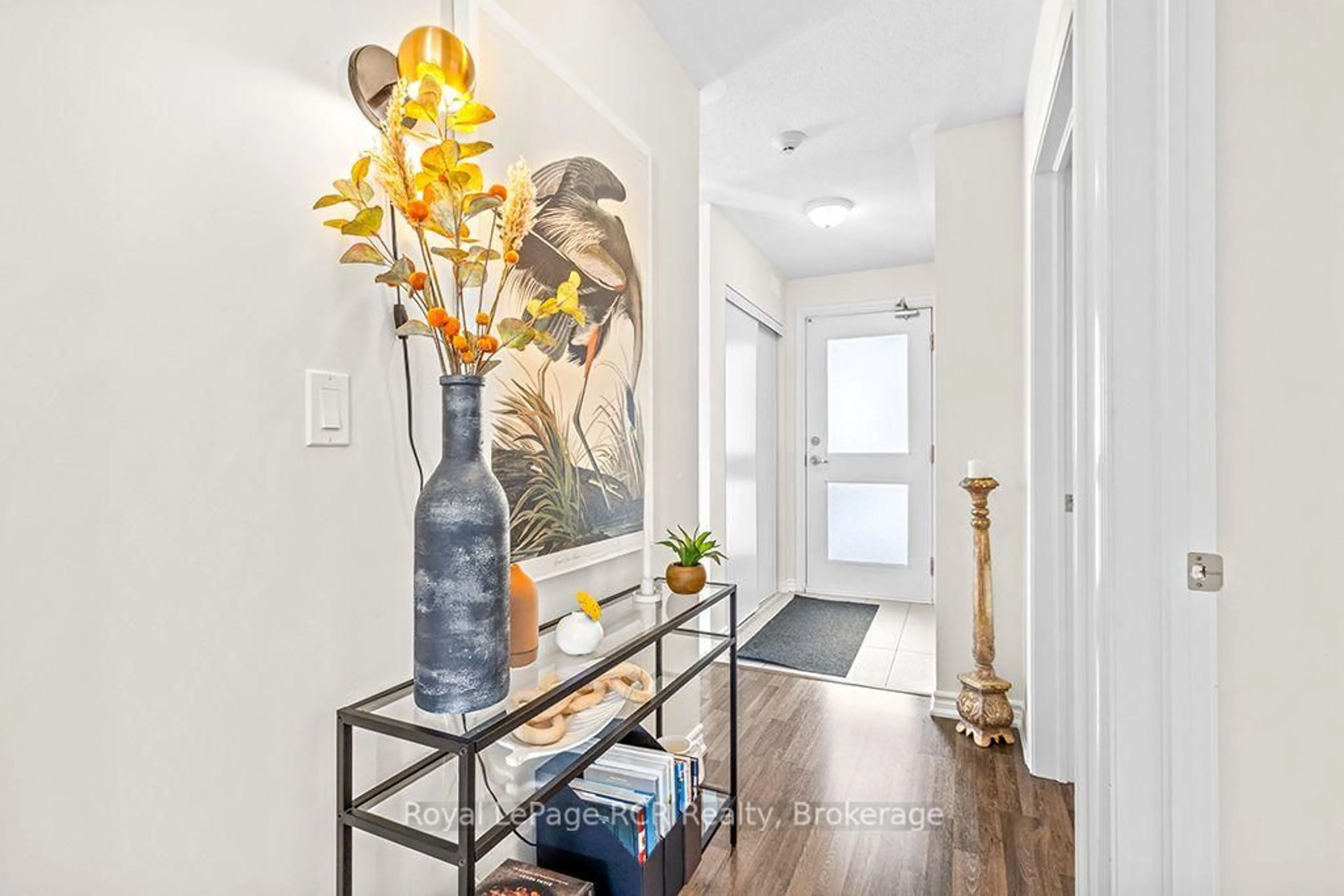 Indoor entryway for 7 Anchorage Cres, Collingwood Ontario L9Y 0Y6