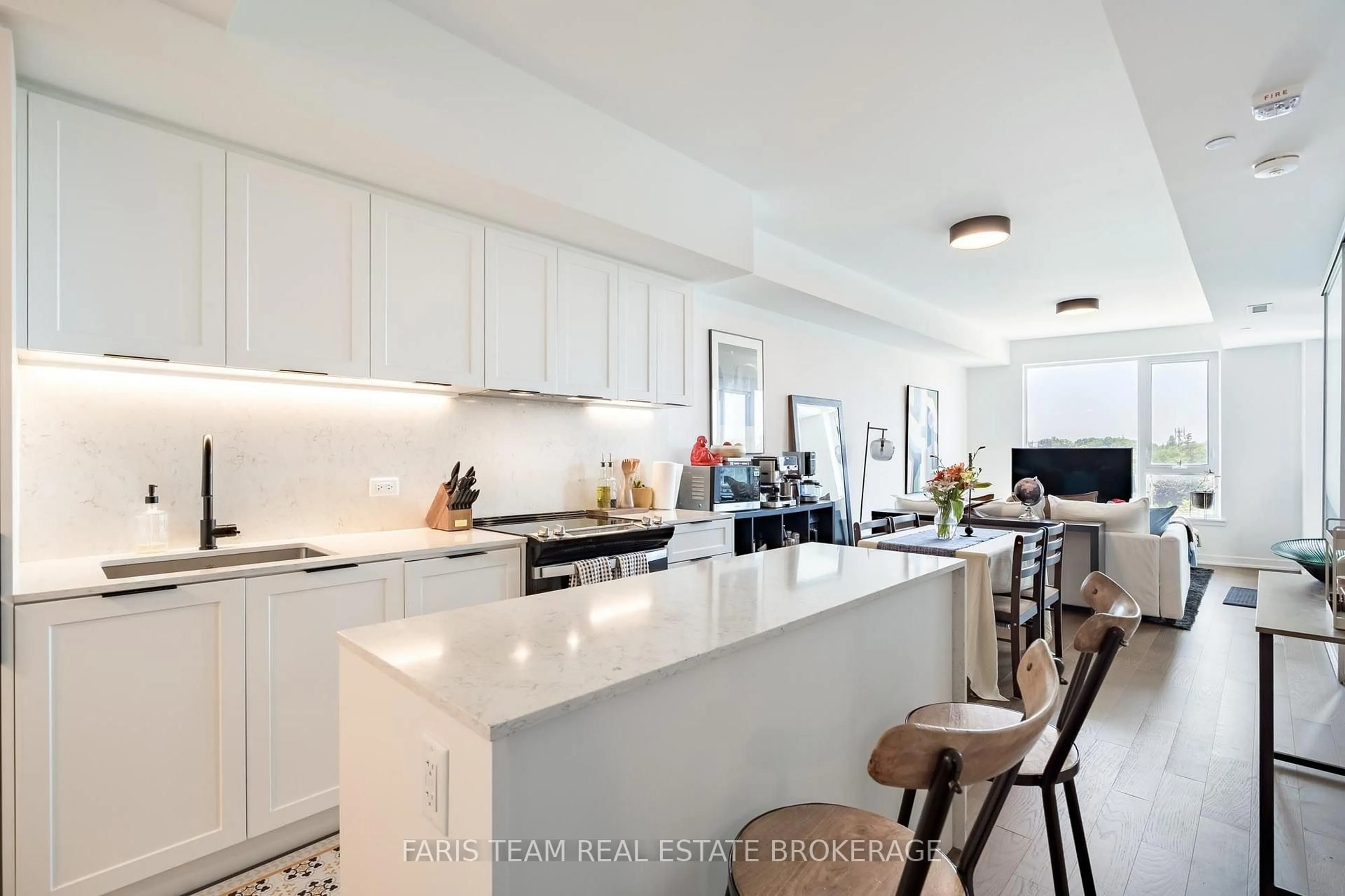 Contemporary kitchen, ceramic/tile floor for 31 Huron St #413, Collingwood Ontario L9Y 1C3