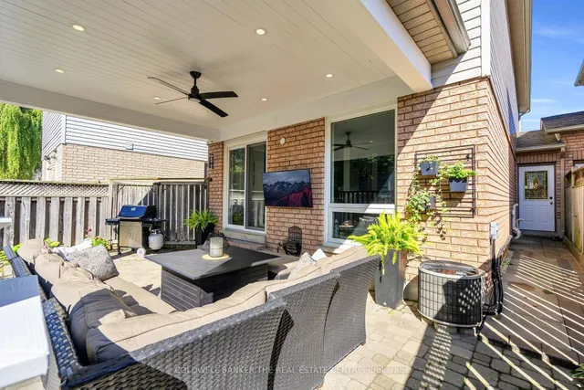 77 Cunningham Dr, Barrie 3