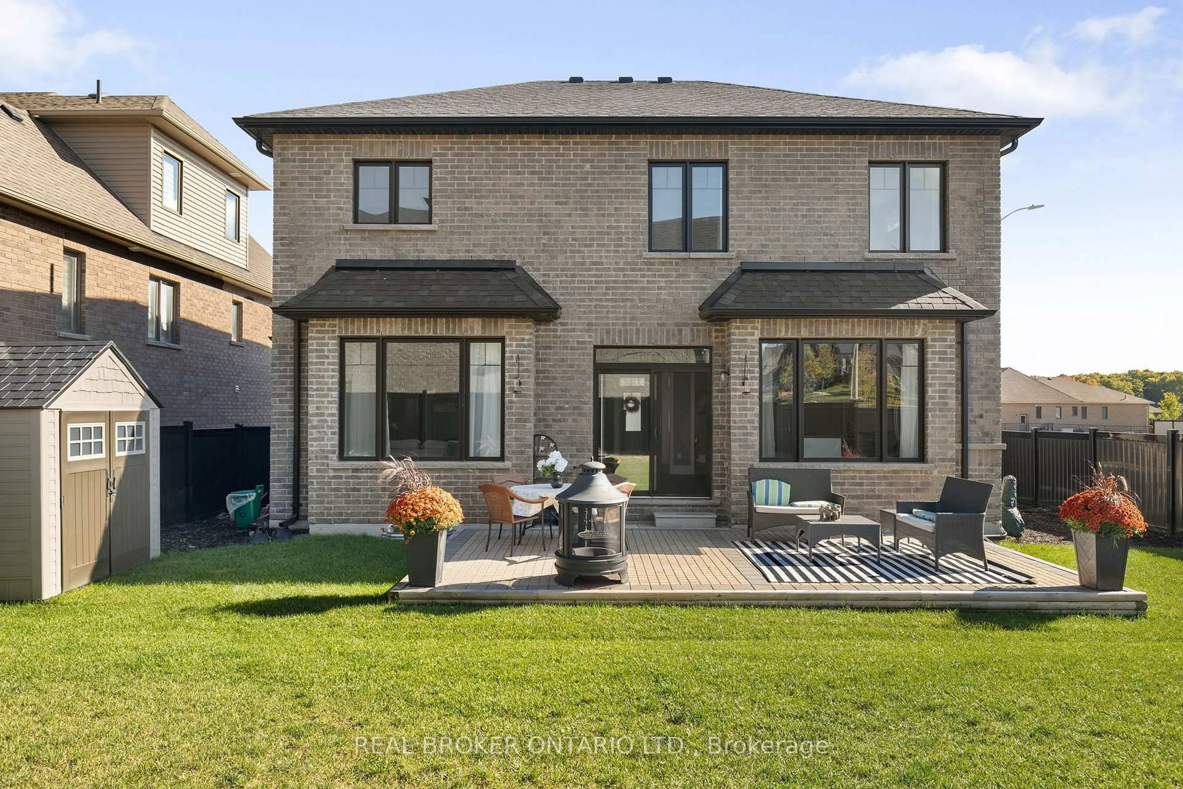 Home with brick exterior material, street for 3032 Monarch Dr, Orillia Ontario L3V 8K3