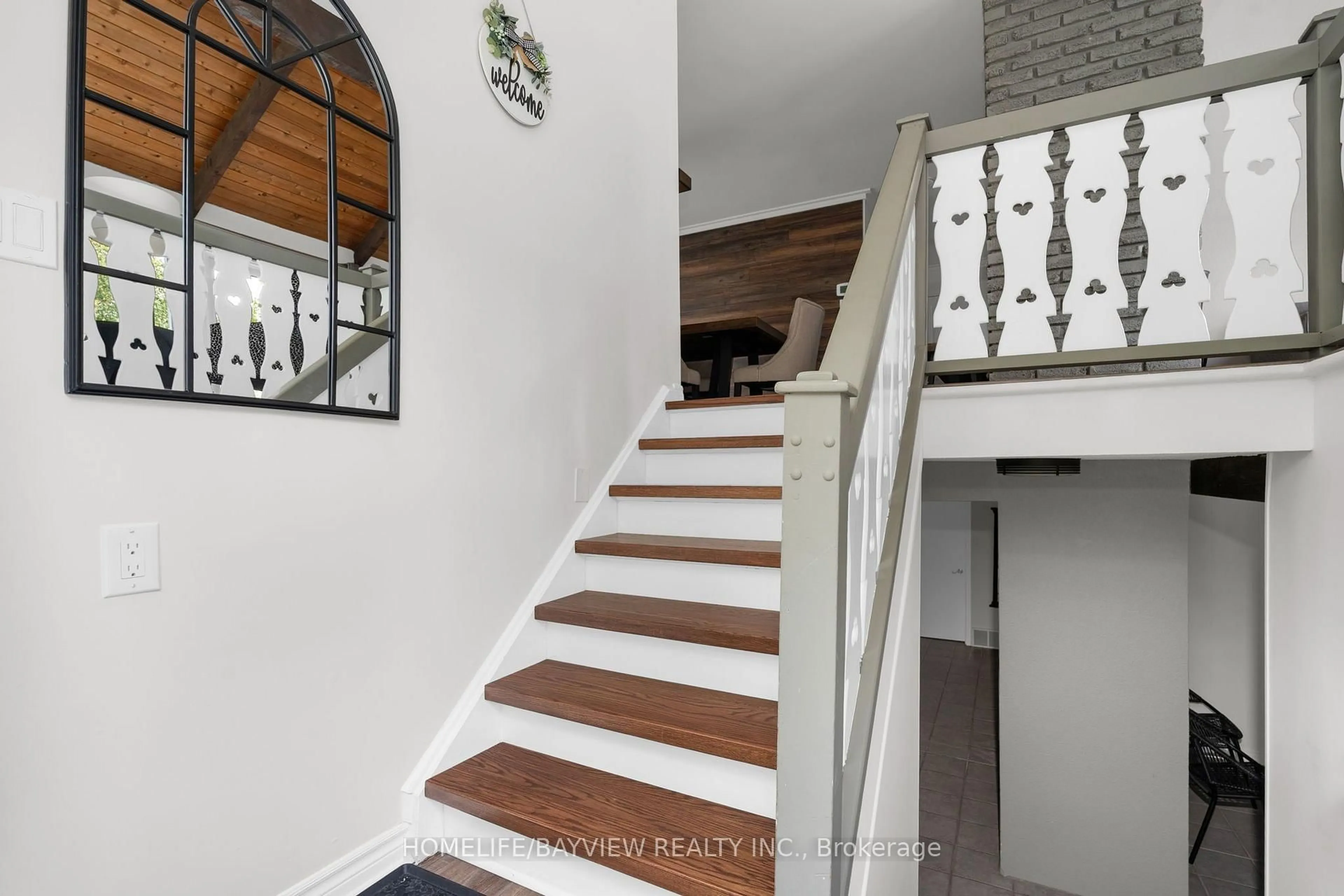 Unknown for 15 Birch Grove Dr, Oro-Medonte Ontario L4M 4Y8