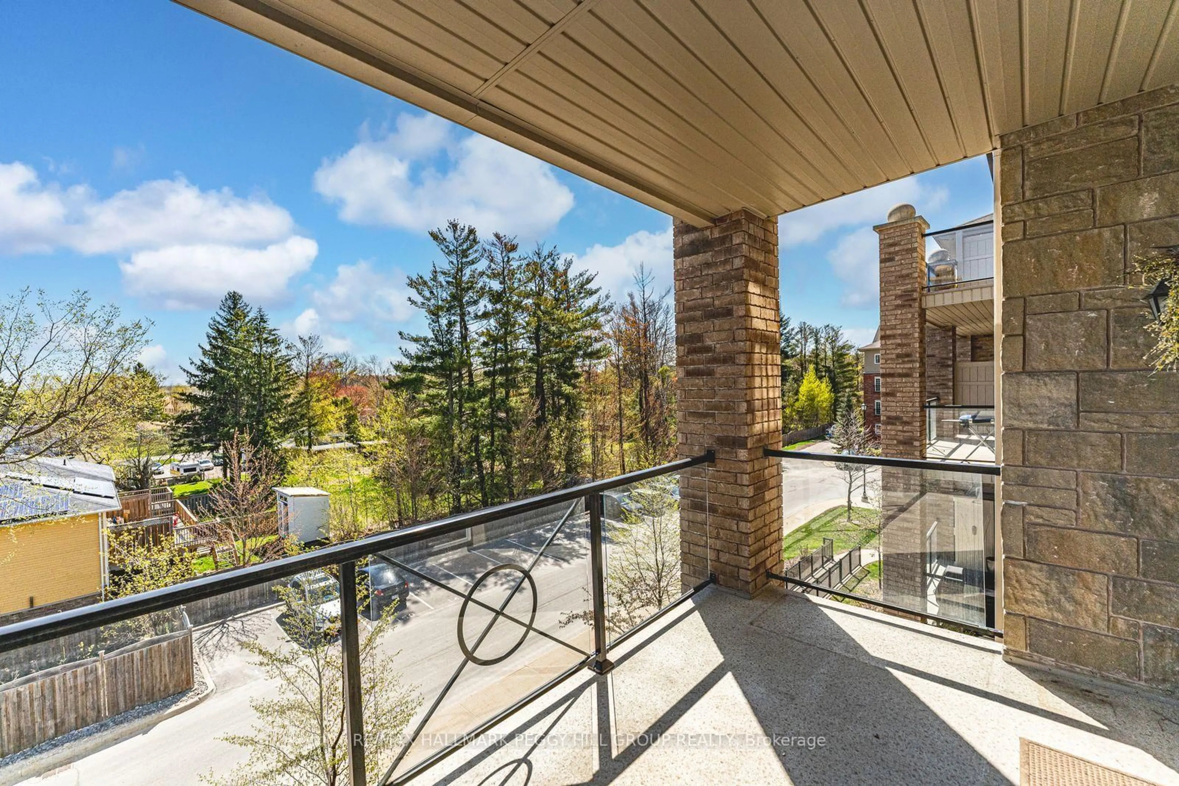 Patio, unknown for 45 Ferndale Dr #305, Barrie Ontario L4N 5W7