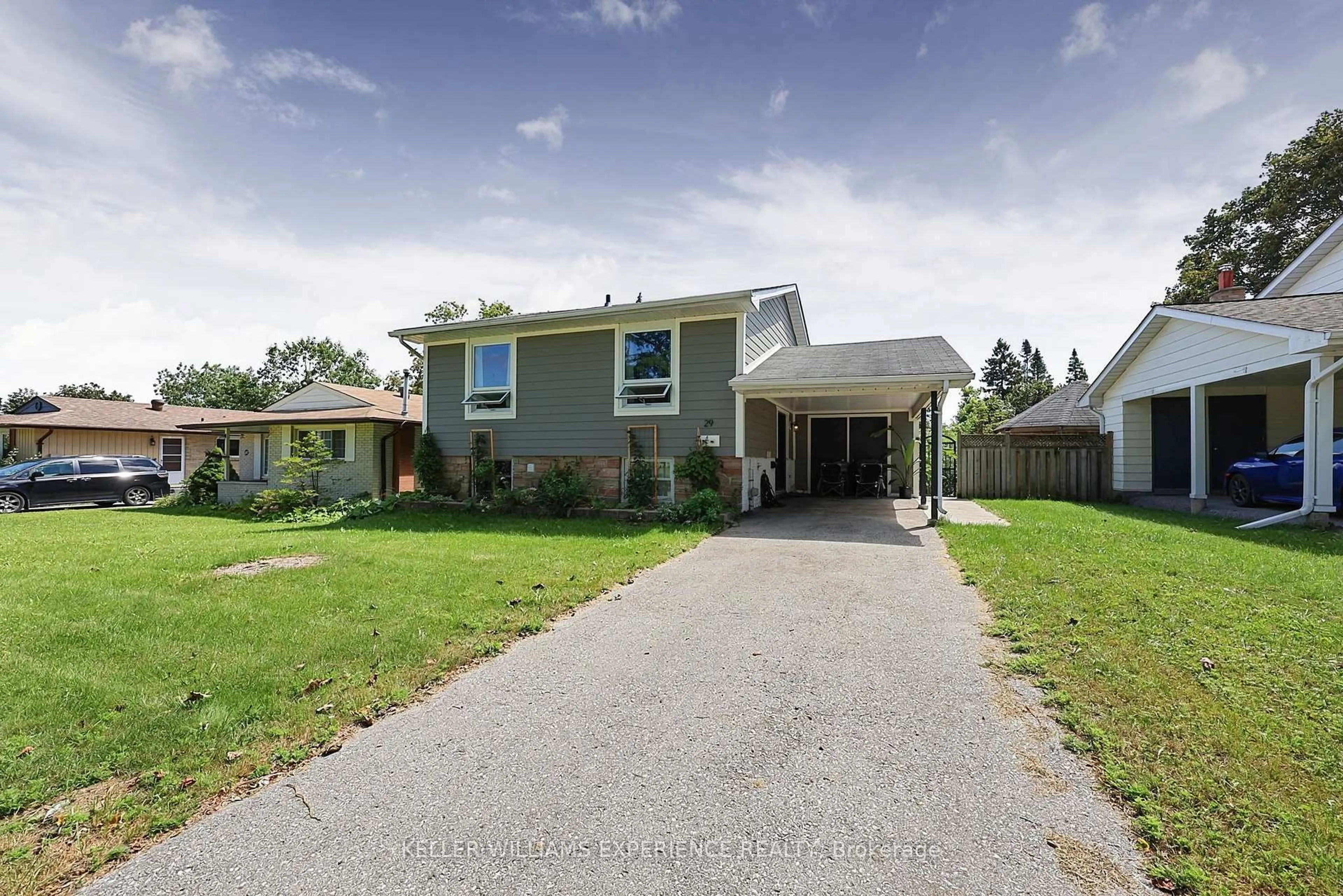 Unknown for 29 Collete Cres, Barrie Ontario L4M 2Z3