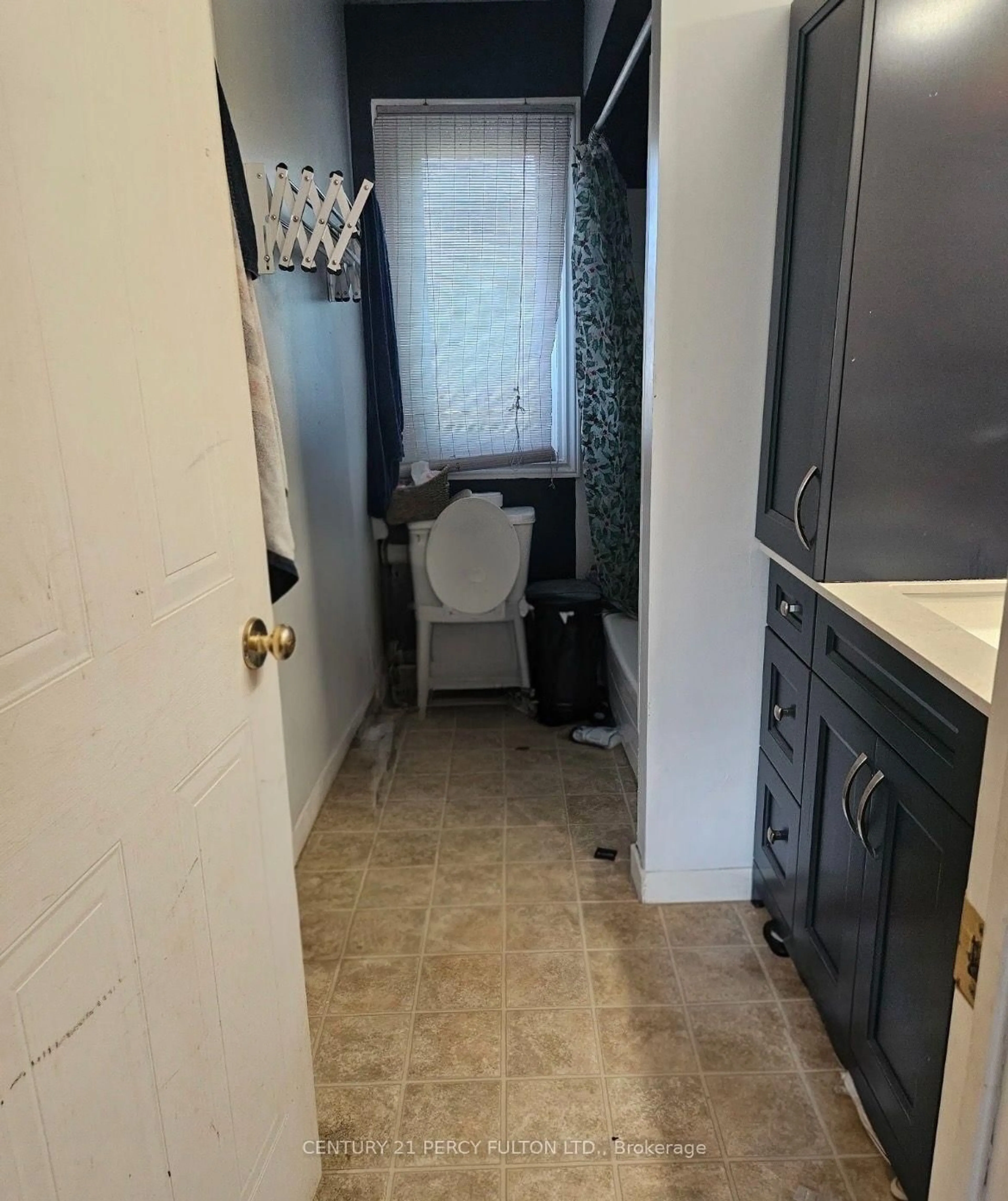 A pic of a room for 261 Mary Anne Dr, Barrie Ontario L4N 5M5