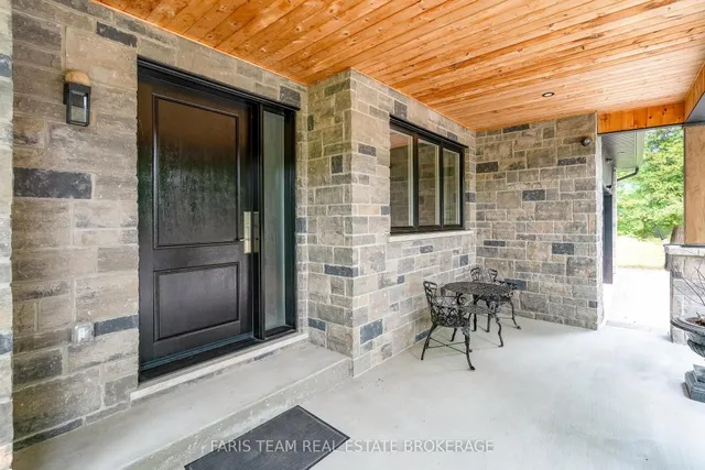 34 Oakwood Ave, Tiny 4