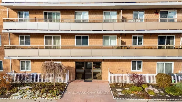 414 Blake St #706, Barrie 2