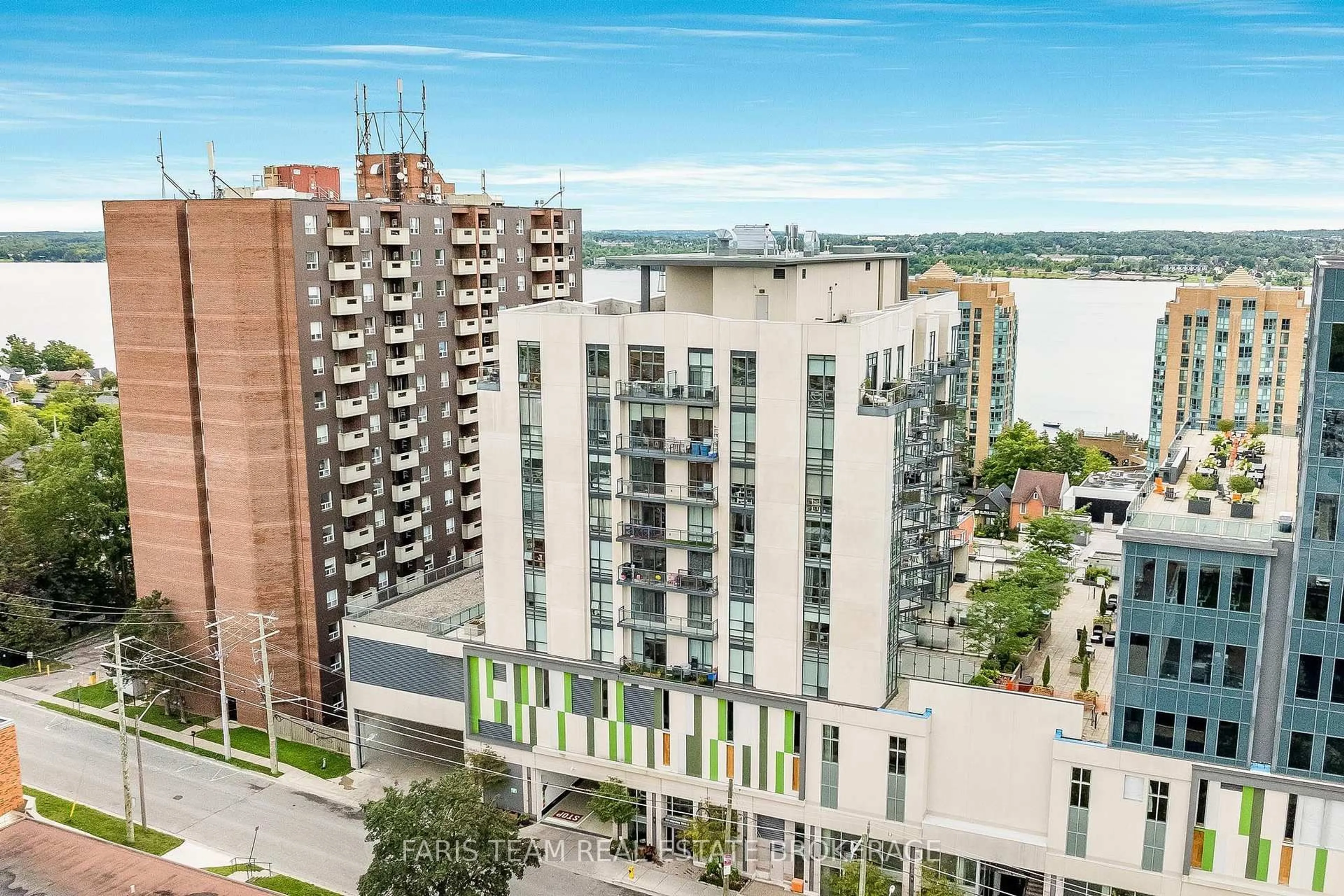 A pic from outside/outdoor area/front of a property/back of a property/a pic from drone, city buildings view from balcony for 111 Worsley St #PH7, Barrie Ontario L4M 5R5
