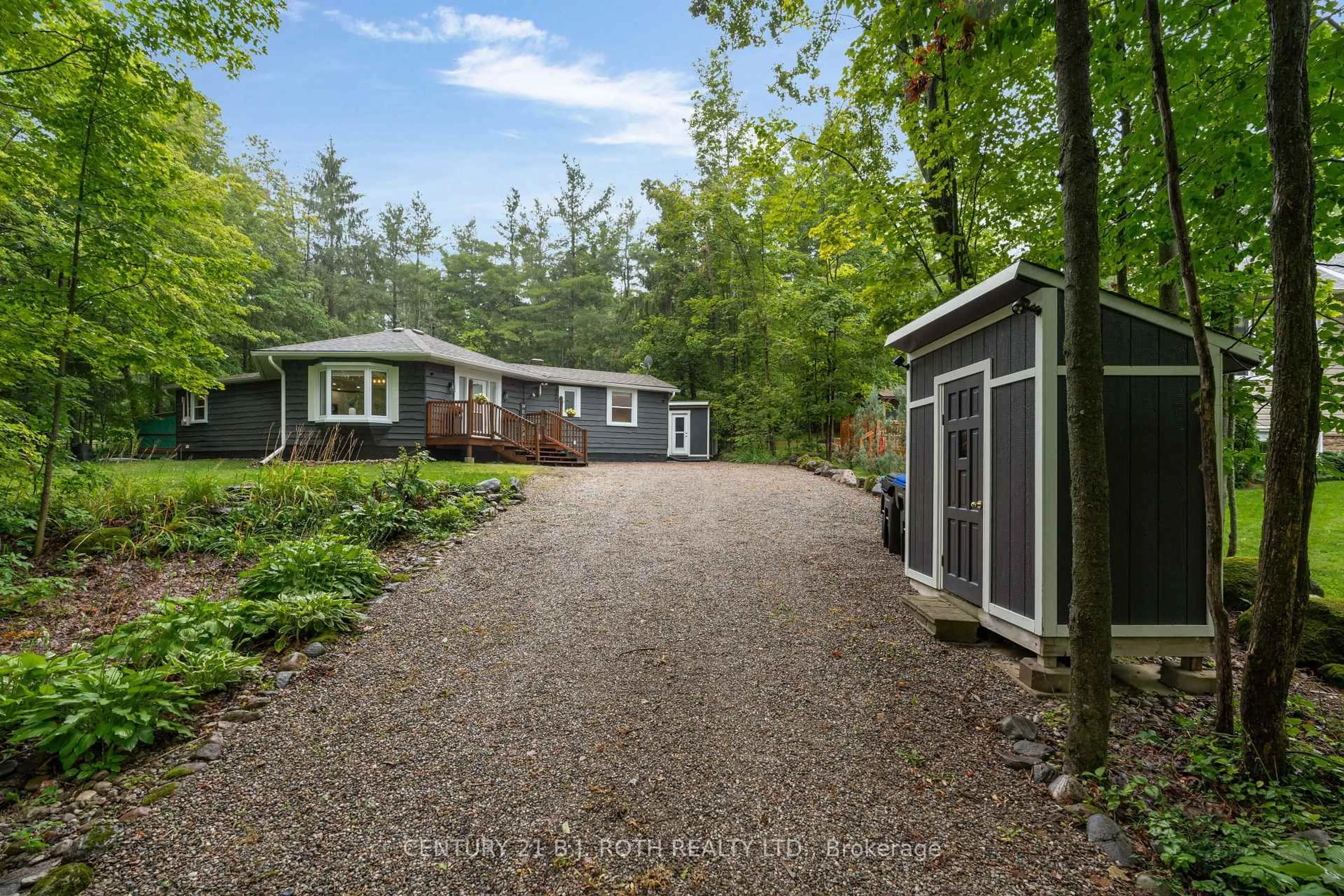 A pic from outside/outdoor area/front of a property/back of a property/a pic from drone, forest/trees view for 59 Slalom Dr, Oro-Medonte Ontario L0K 1N0