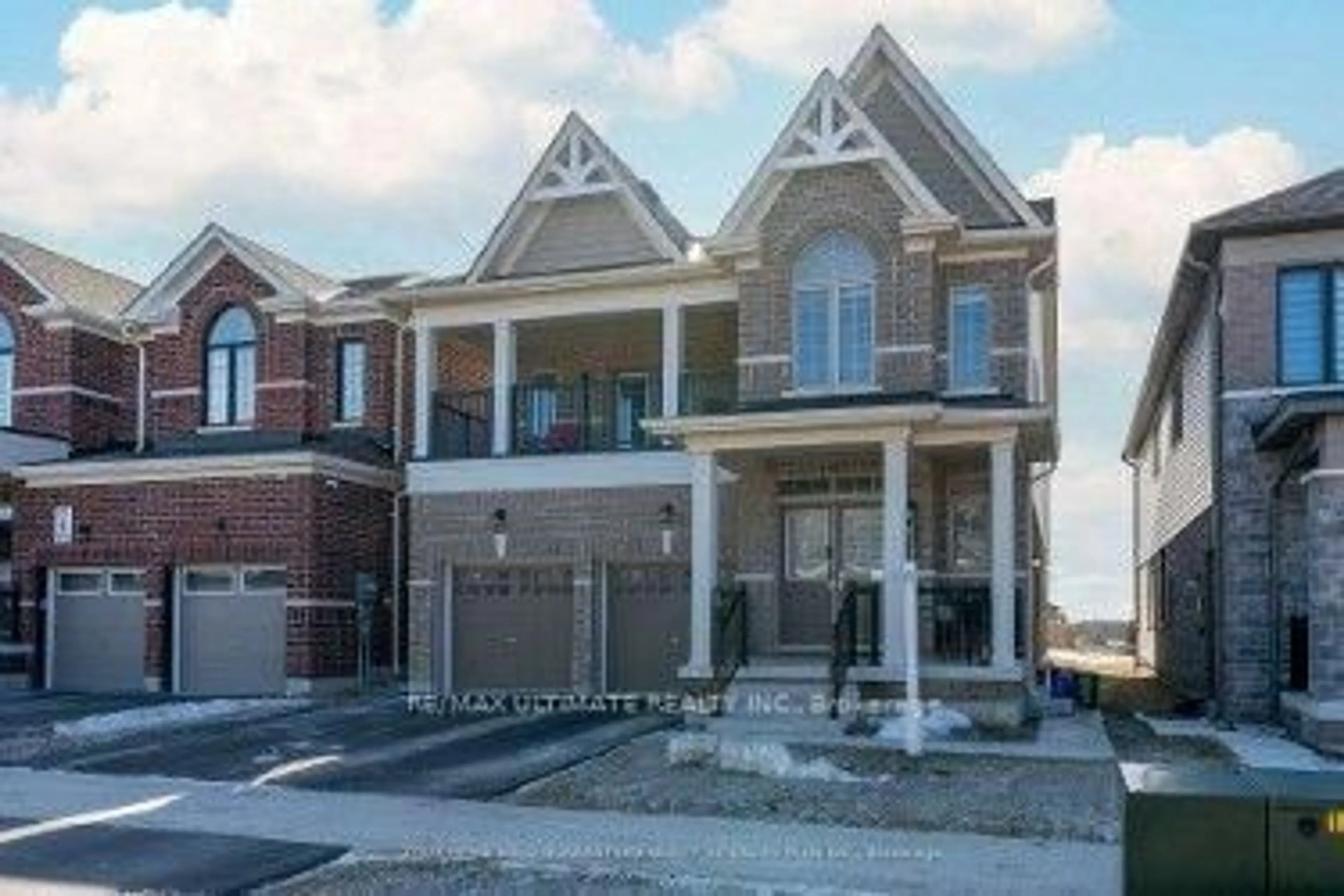 Home with brick exterior material, street for 15 Valleybrook Rd, Barrie Ontario L9J 1L4