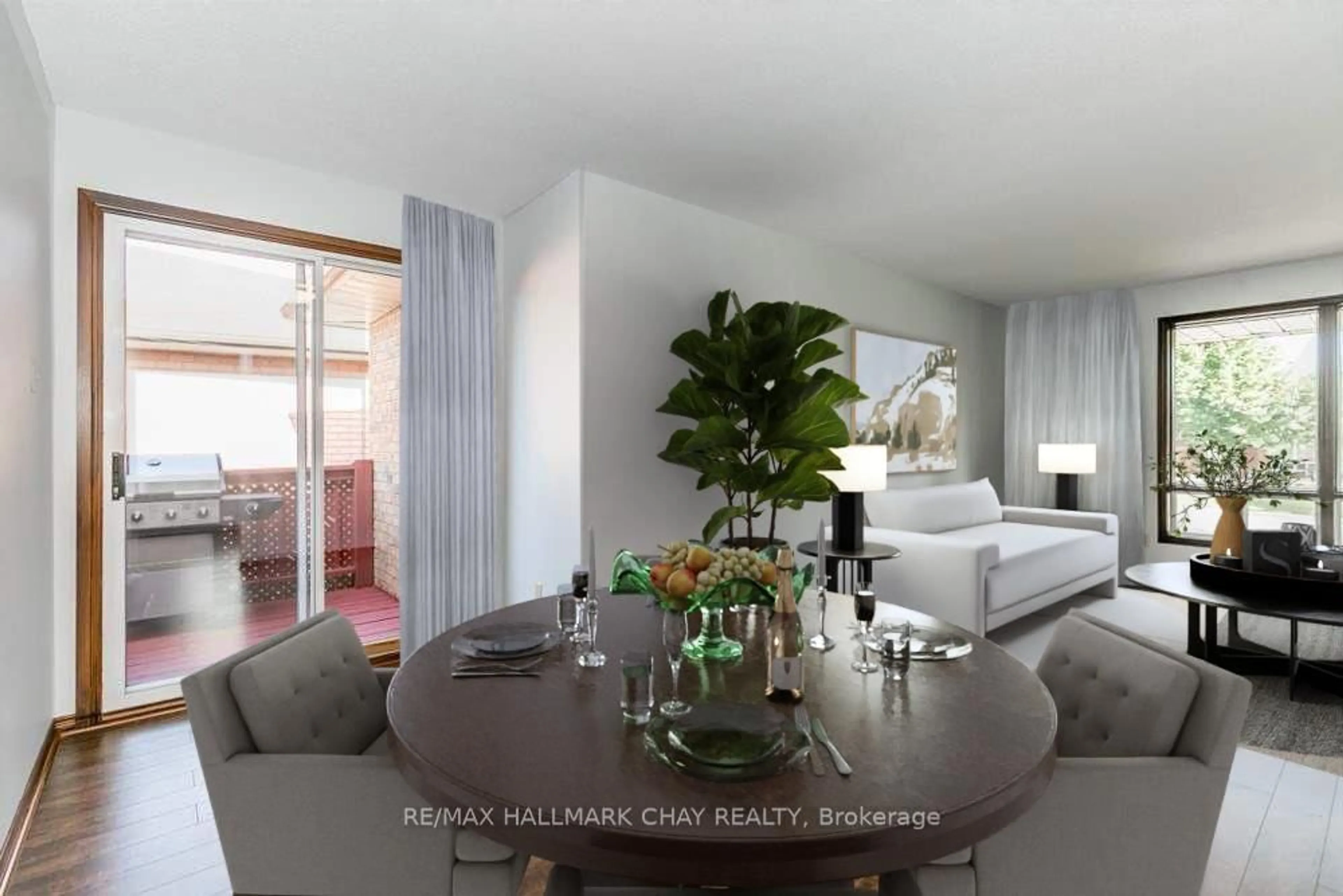 Dining room, unknown for 3 Buchanan St, Barrie Ontario L4M 6B7
